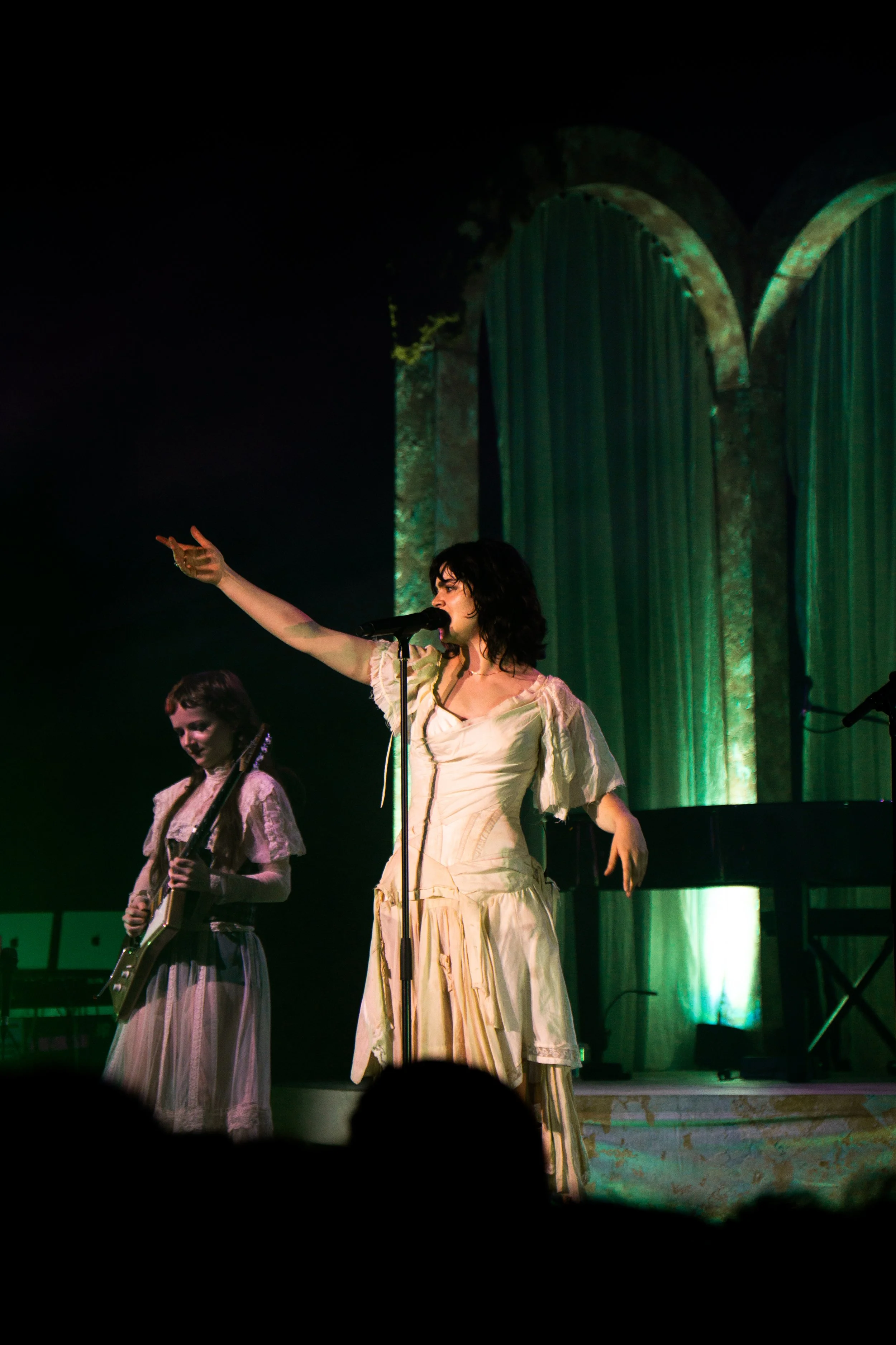 260509_thelastdinnerparty_PaigeDummer-27.jpg