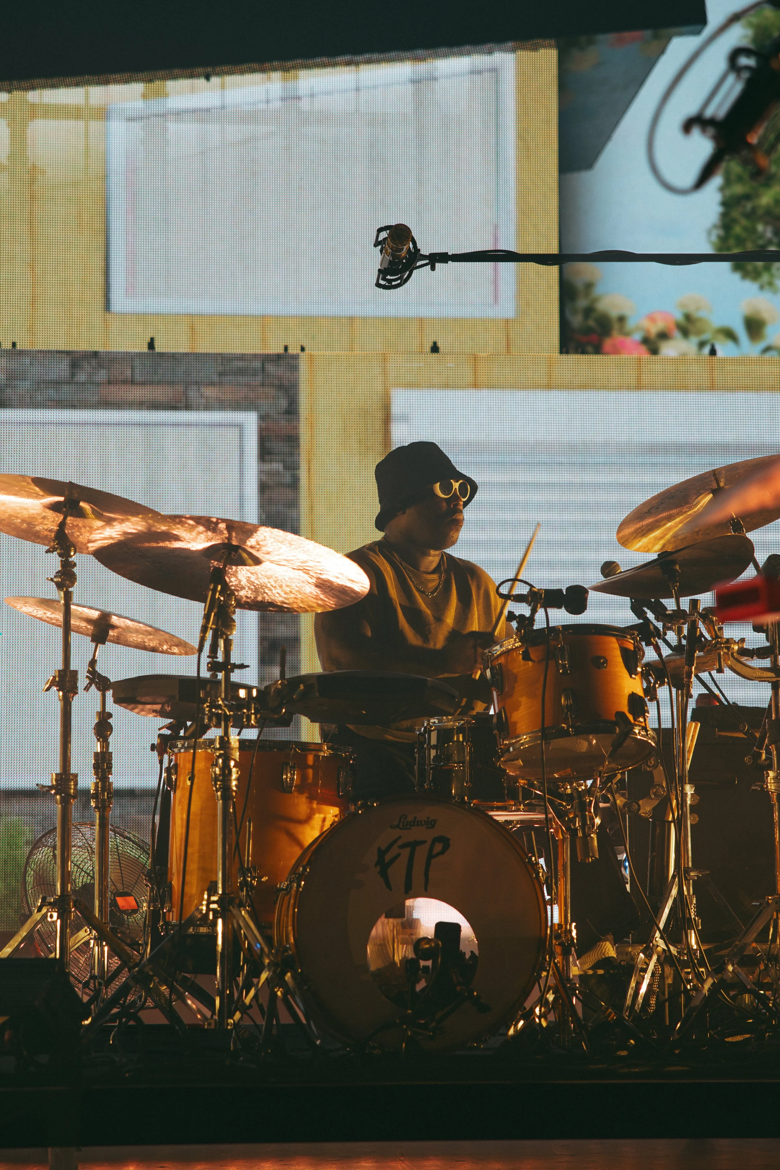 090926_FosterthePeople_Arizonafinancialtheatre18.jpg