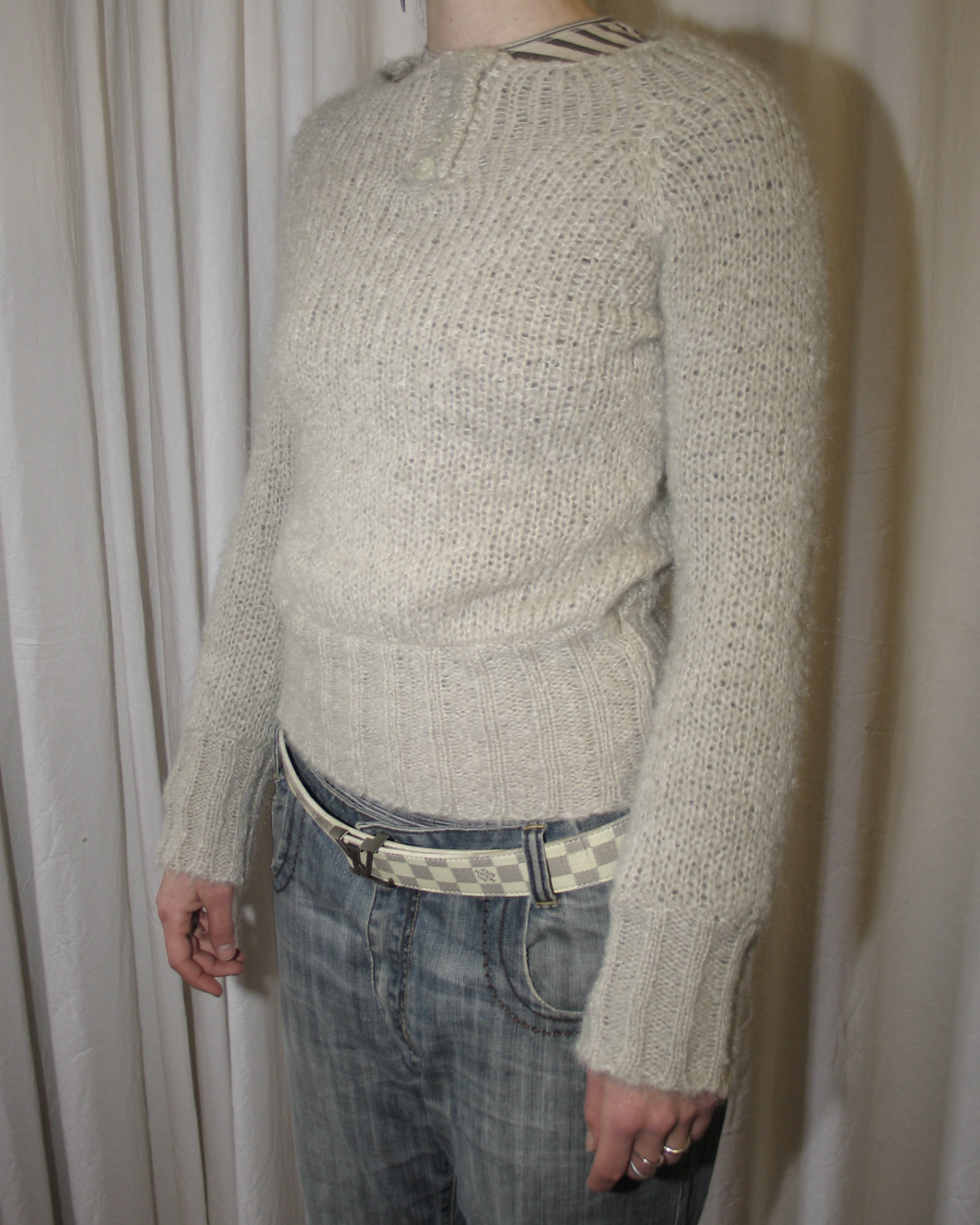 OFF WHITE BUTTON SWEATER