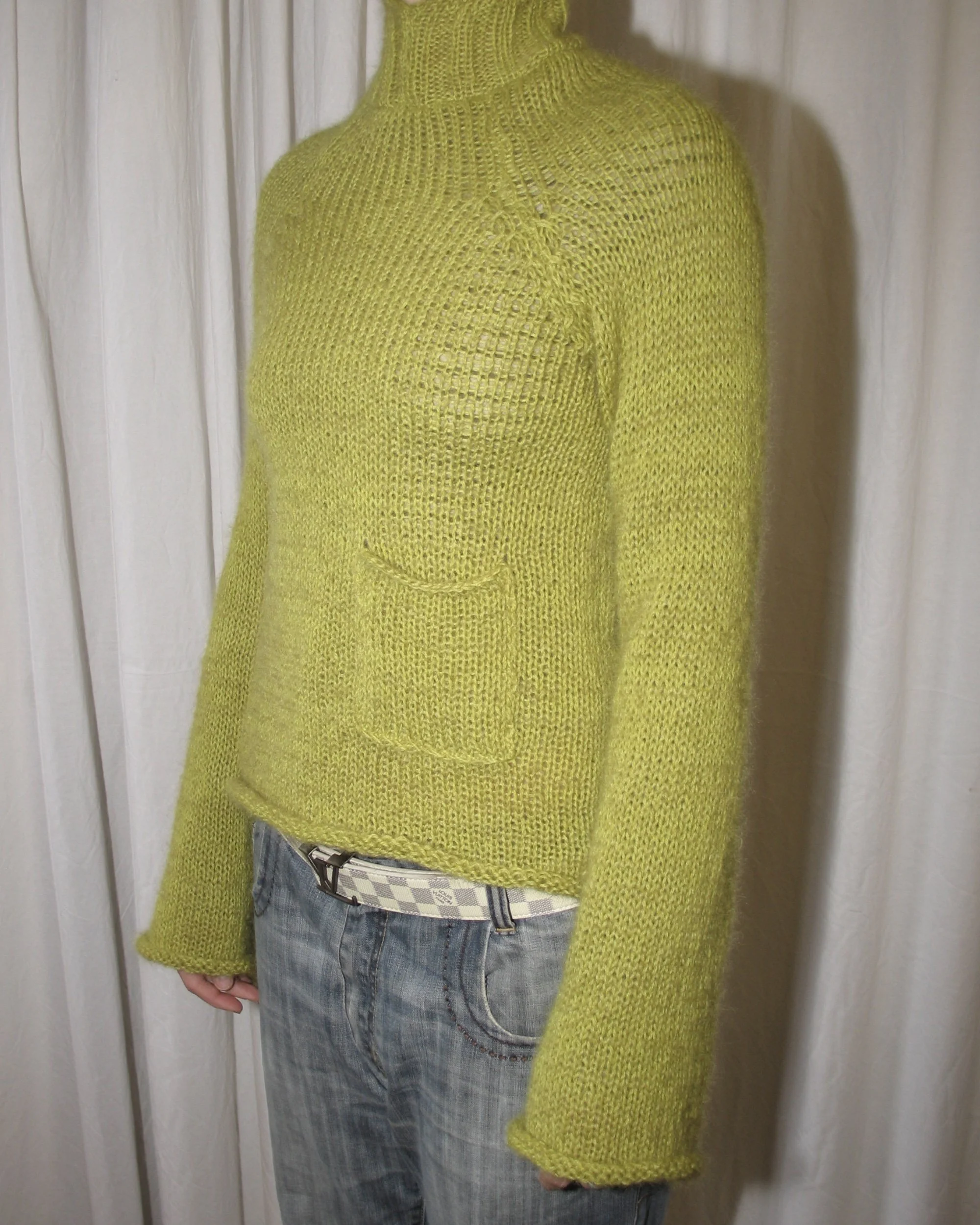 LIME GREEN SWEATER W/ PATCH POCKET