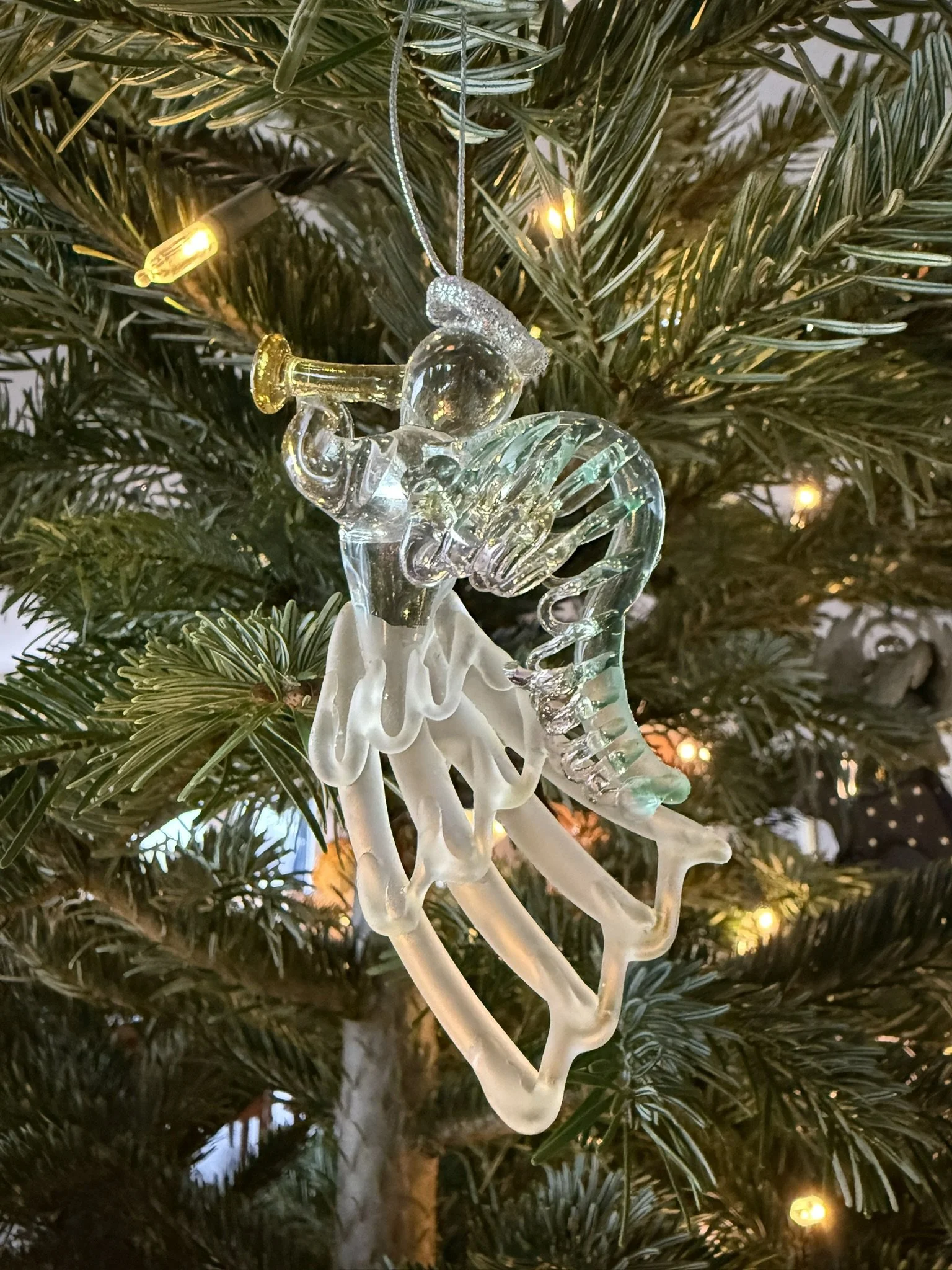 Christmas angel on tree.JPEG