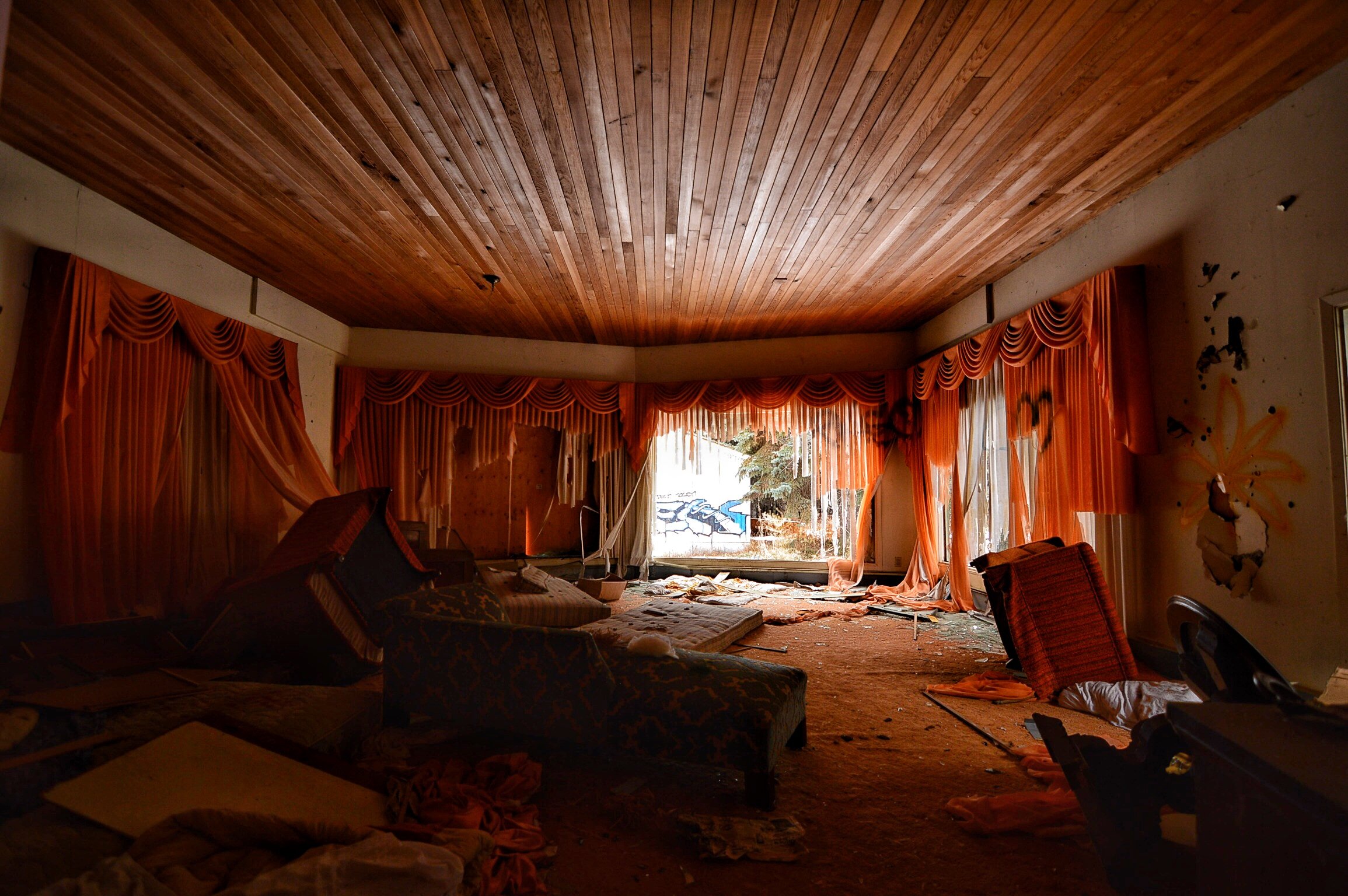 The 70’s Party Mansion: Finding a needle in a haystack.