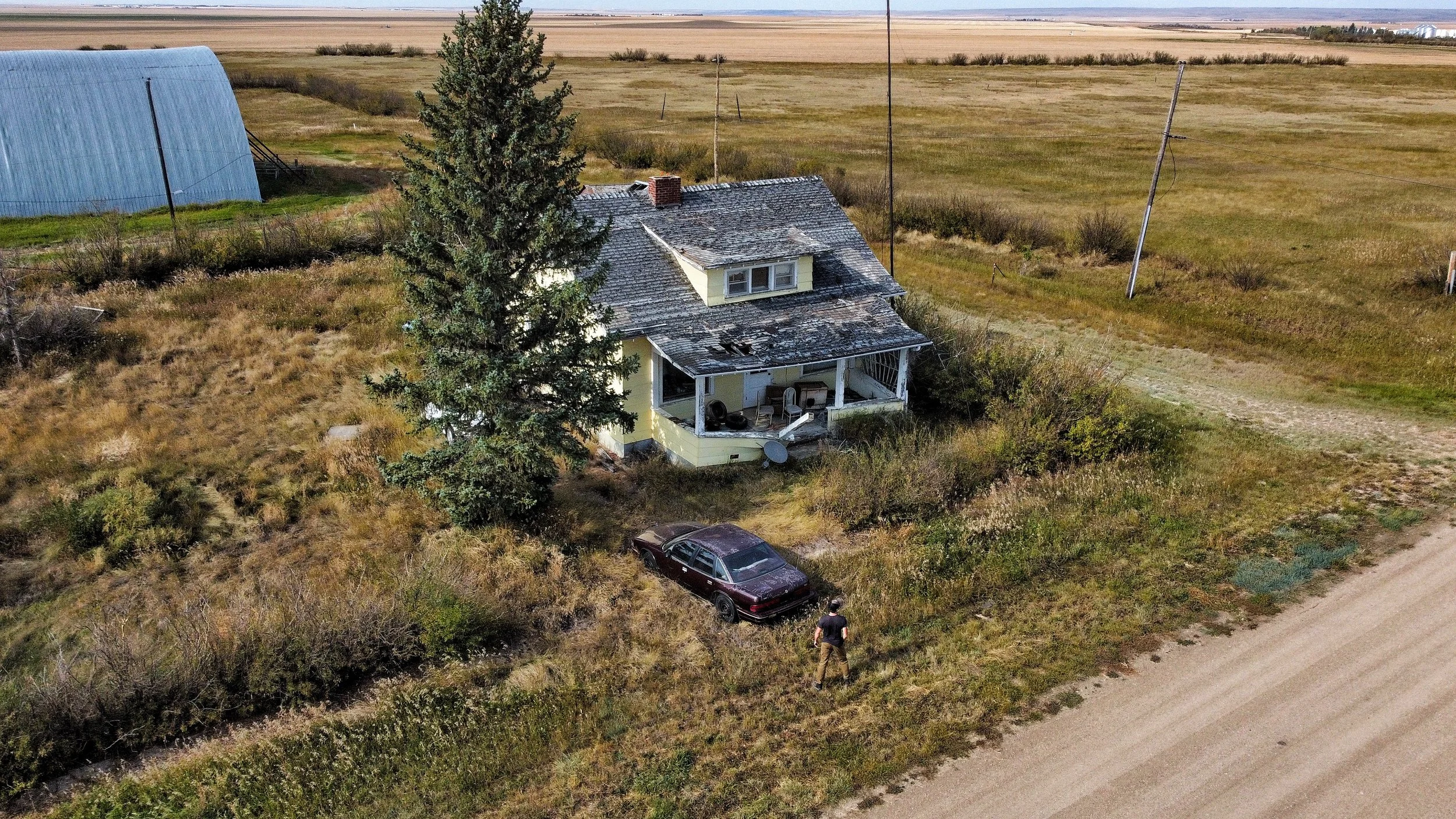 Lacadena – Surprises around every corner in this incredible ghost town