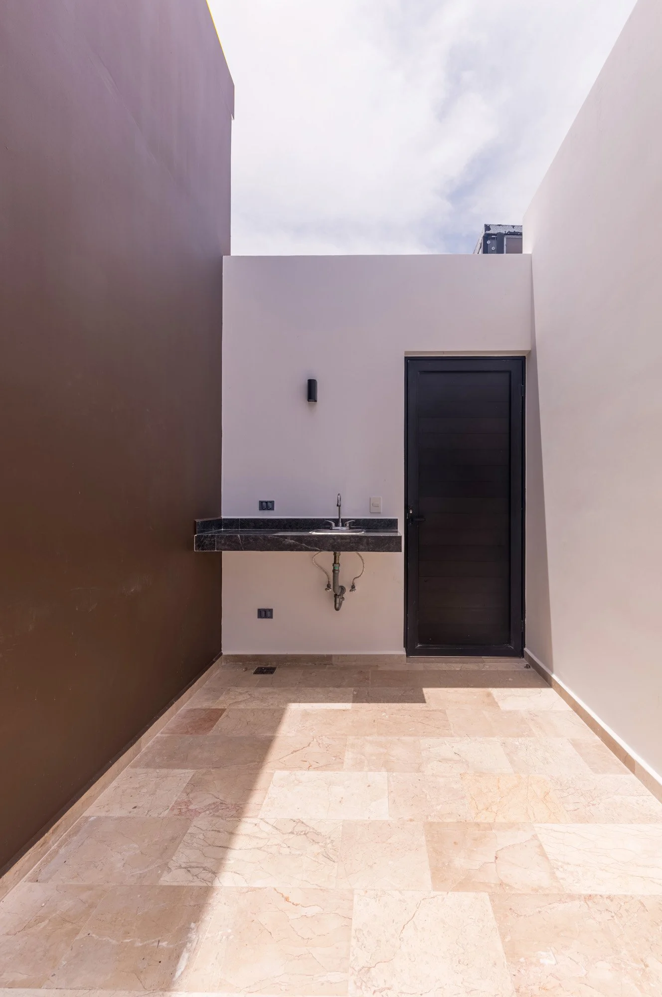 Menesse- Cocobeach_0009.jpg