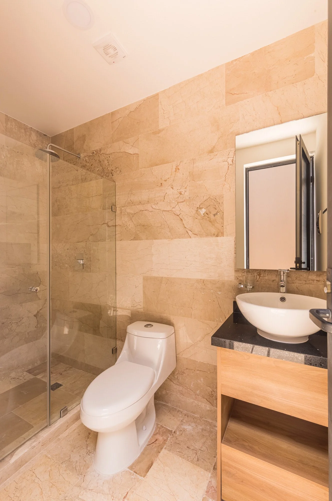 Menesse- Cocobeach_0010.jpg