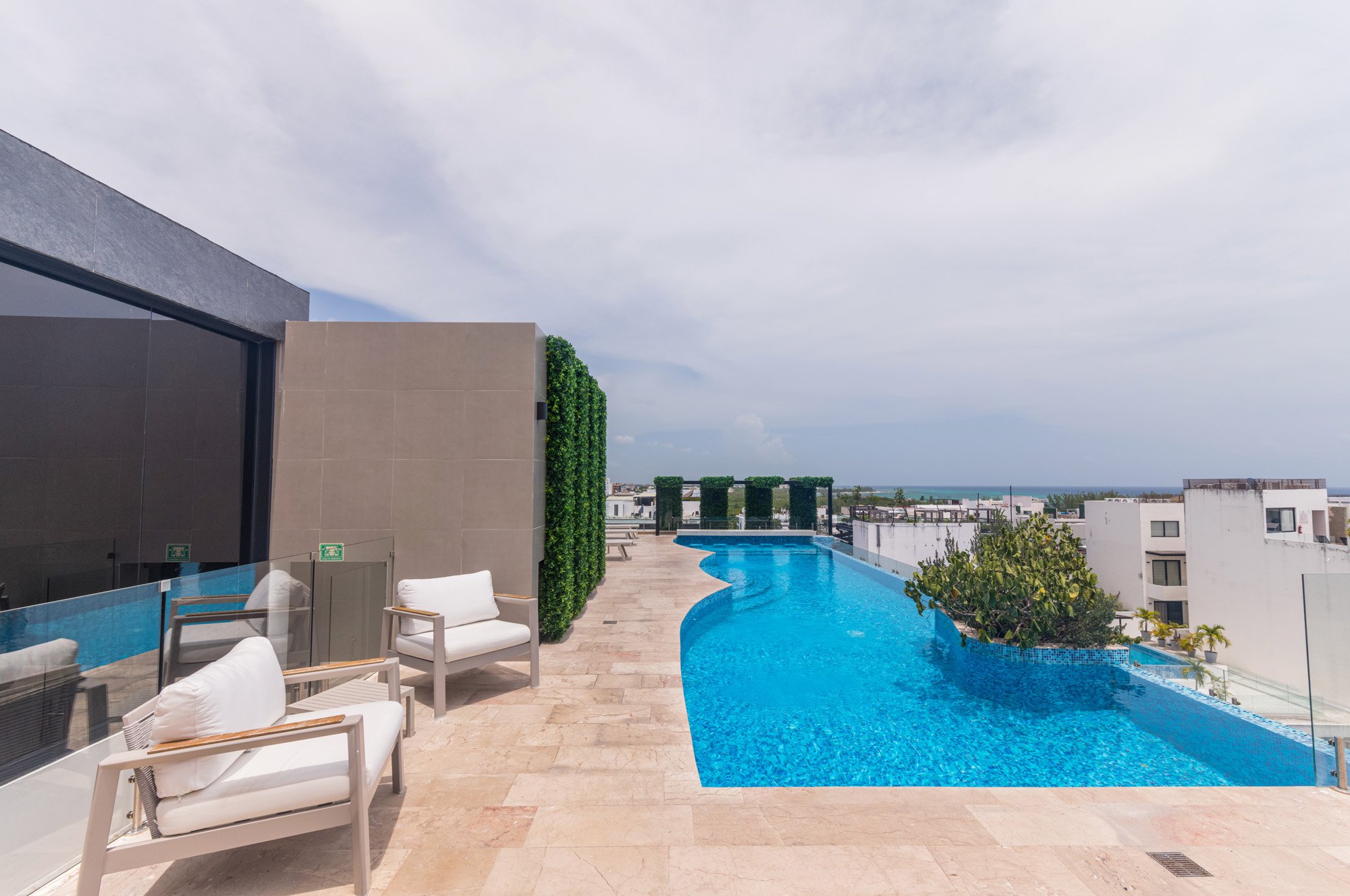 Menesse- Cocobeach_0013.jpg