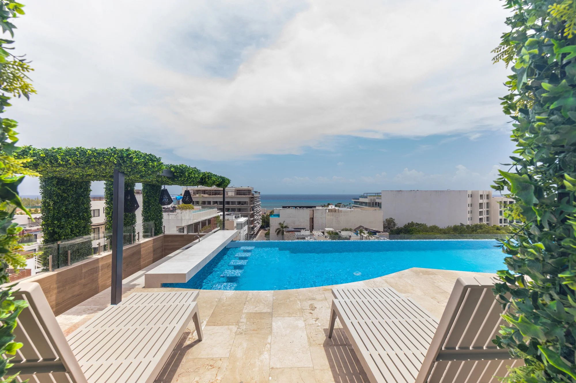 Menesse- Cocobeach_0015.jpg