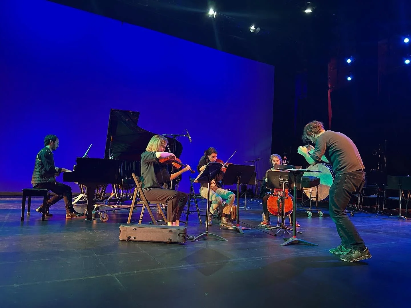 Warming up in this beautiful space! We can&rsquo;t wait to share music by incredible Pittsburgh composers with you tonight 💕 (7:30pm at @kstheater !)

#newmusic #pittsburghmusic #pghcreative #composersofinstagram #contemporarymusic