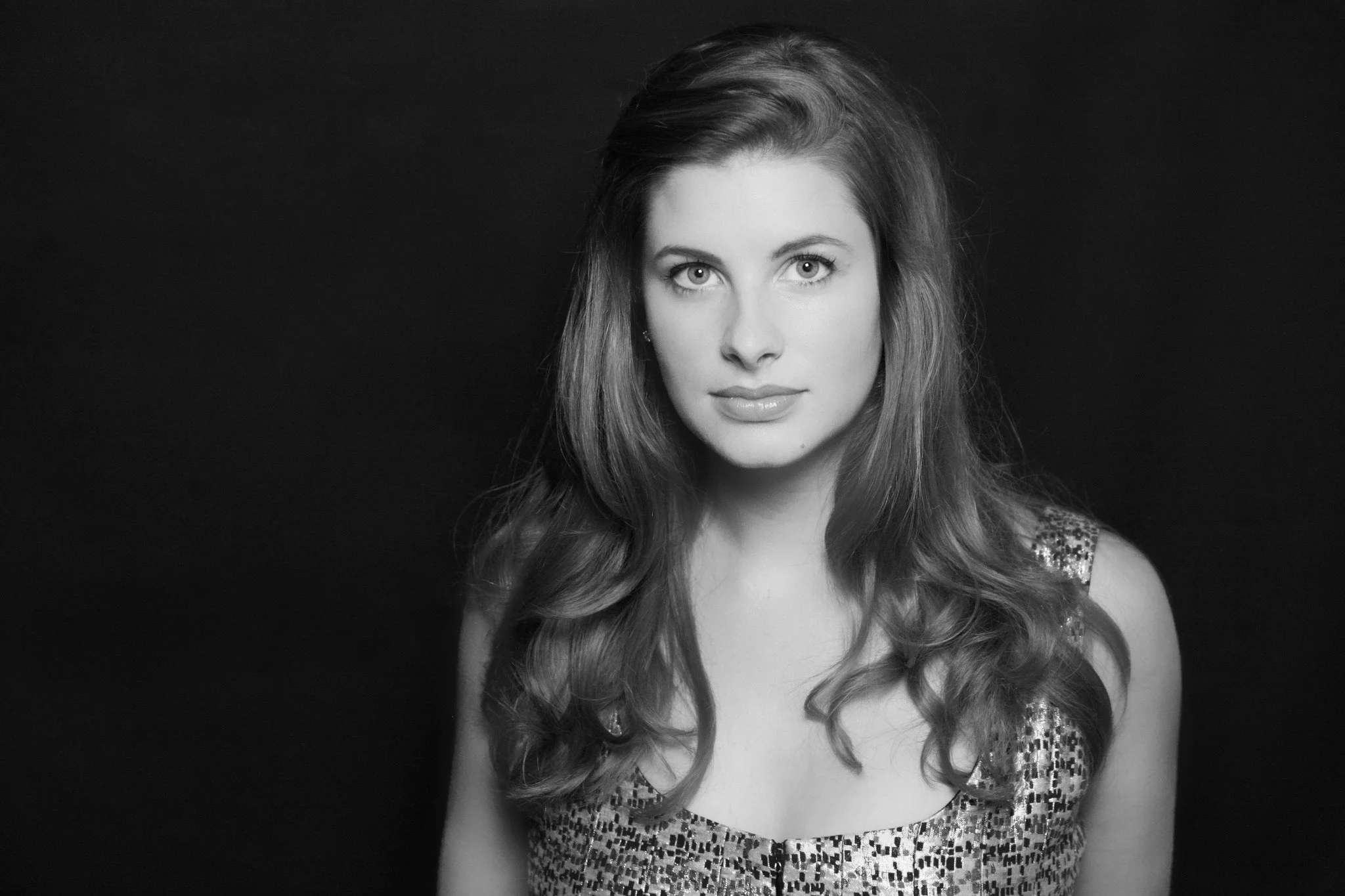 Next, please join us in welcoming Call for Scores winner Victoria Fraser! (@vafraser)

Victoria Fraser is an Alaska-born soprano and composer. As a soloist and choral soprano, she has sung under the direction of Masaaki Suzuki, Matthew Halls, John Ne