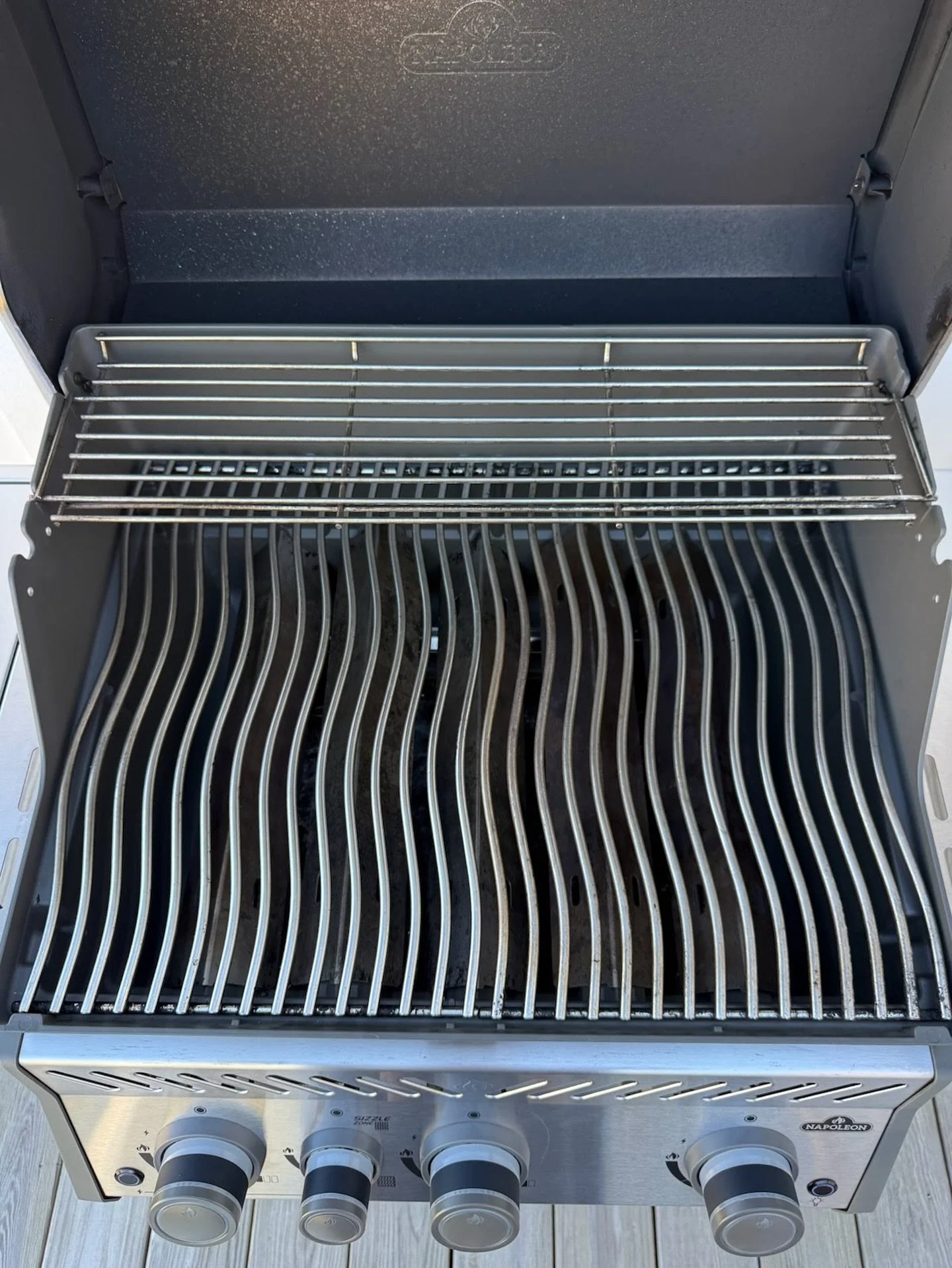 After pic so good we forgot to take a before 🫣😱

This thanksgiving you can be thankful for a clean grill, we are just one call away 📲🤙🏻☎️

#BeforeAndAfter #FallVibes #GameDayReady  #GrillCleanUp #BlackstoneGrill #PristineGrills #wilmingtonnc #wi