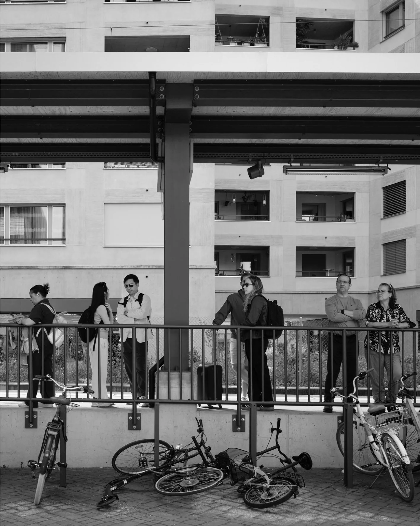 2025.05.15 - The waiting
&hellip;
#z&uuml;rich #schweiz #suisse #svizzera #svizra #ch #helvetia #switzerland #swiss #home
&hellip;
#camerapic #leica #leicaq #lightroom #lightroomedit
&hellip;
#urbanphotography #urban #streetphotography #street #black