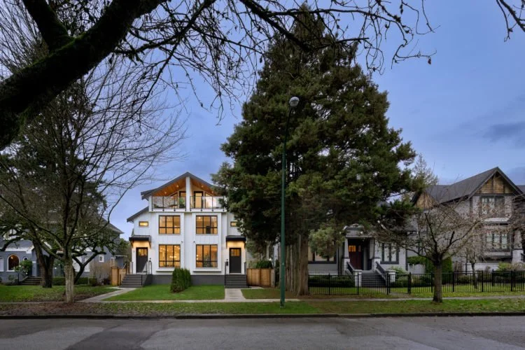 3231-W-26th-Vancouver-360hometours-74-750x500.jpg