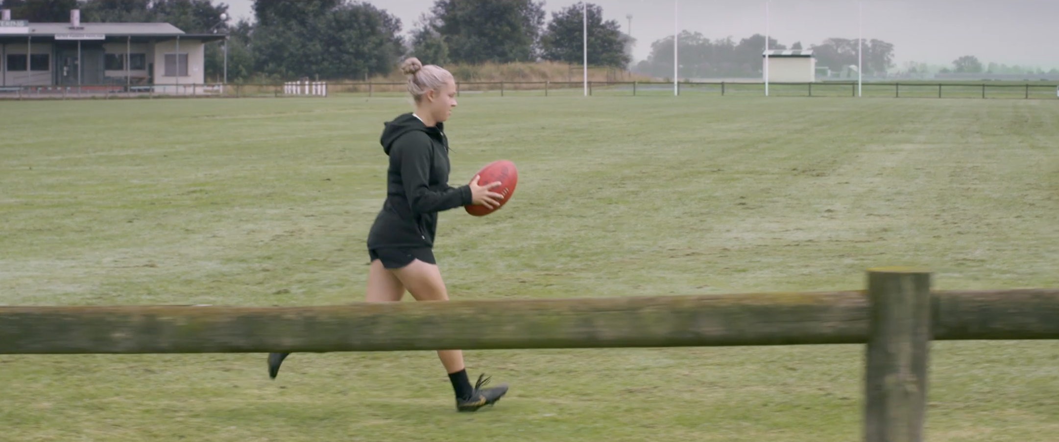 Bunnings - Women in sport