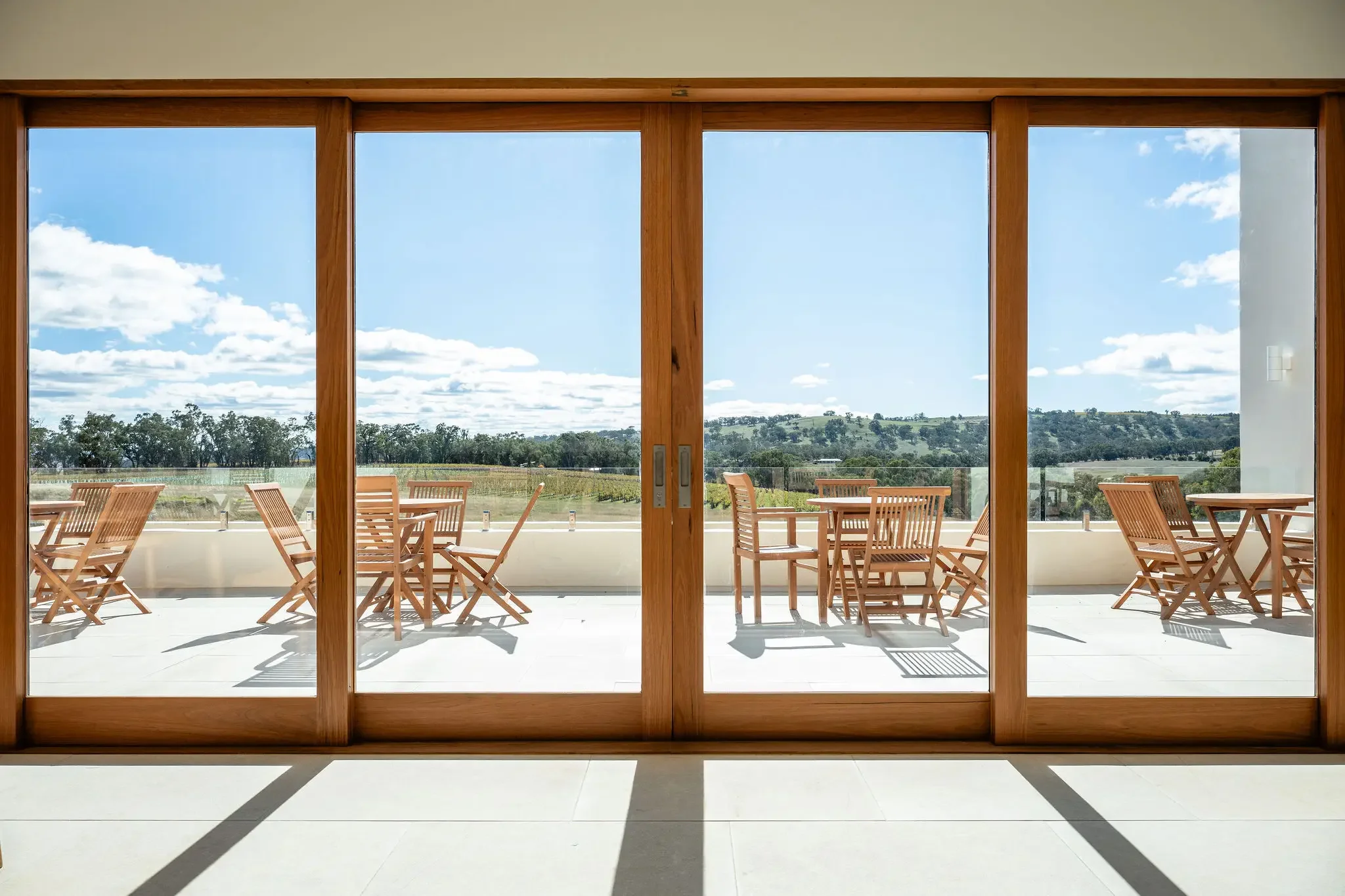 CanobolasWines-CellarDoor-May-MoniqueLovickPhotography-2025-19.webp