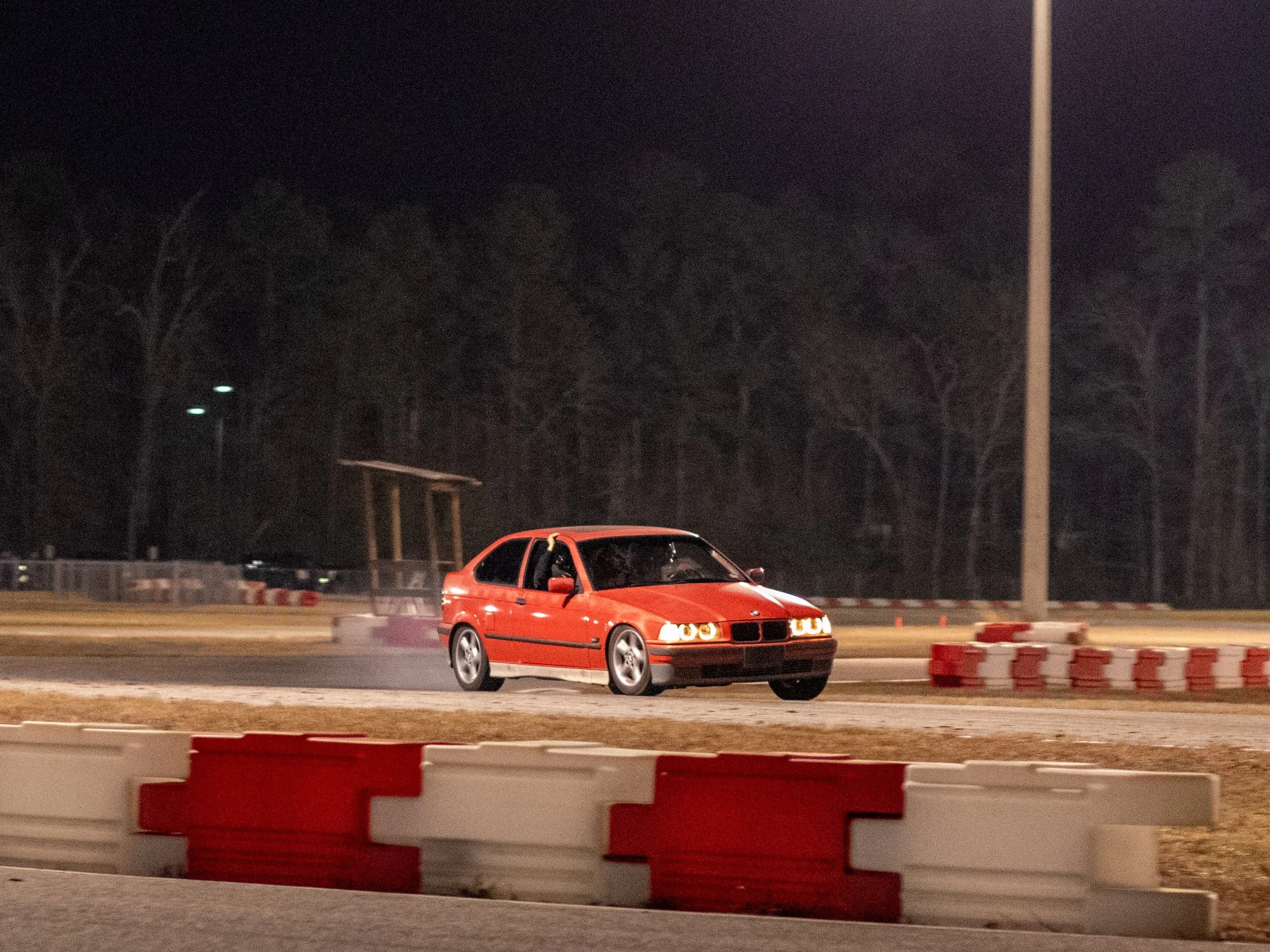 BMW 1.jpg