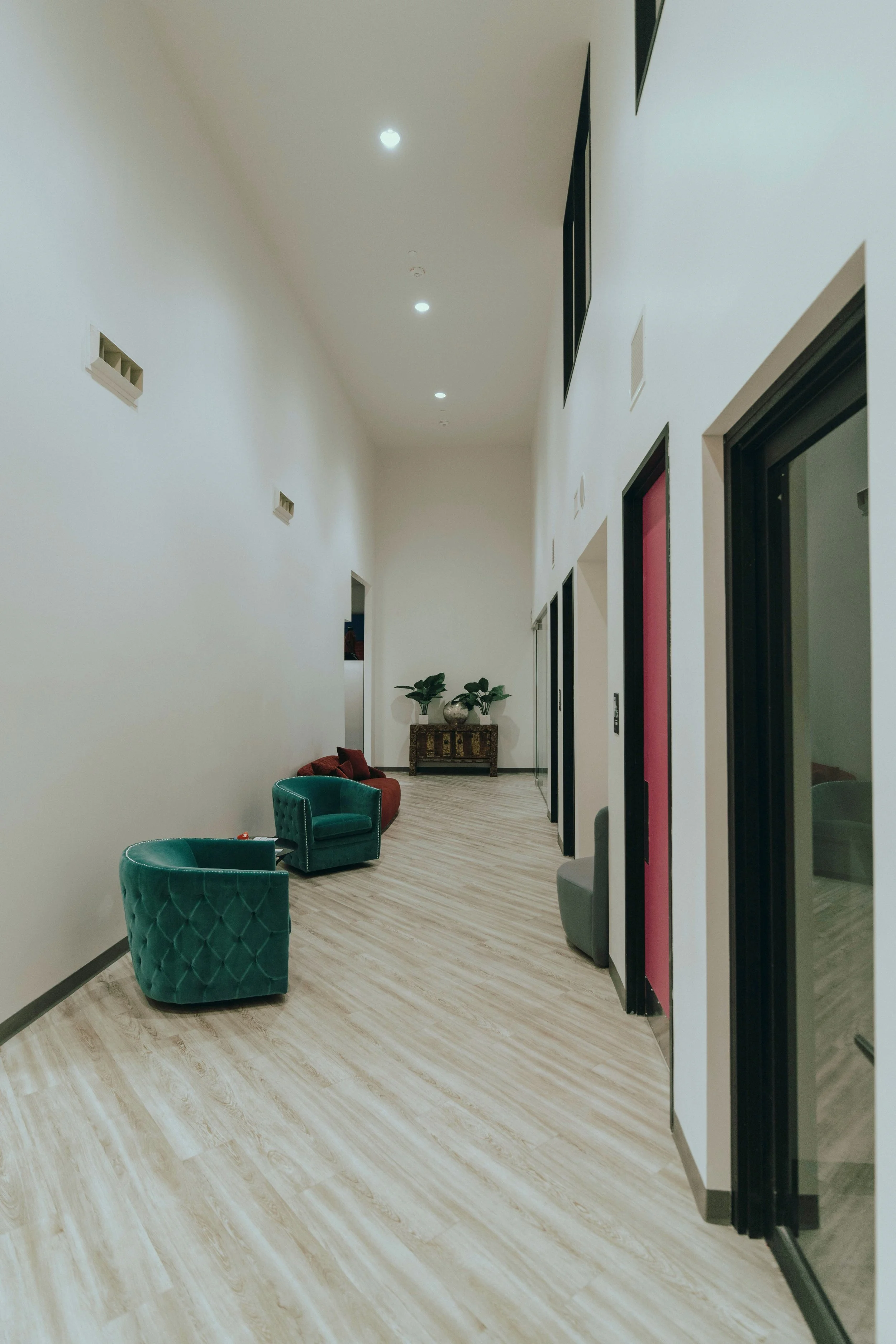 3 Reasons Salon Suites Sit Empty Longer Than They Should