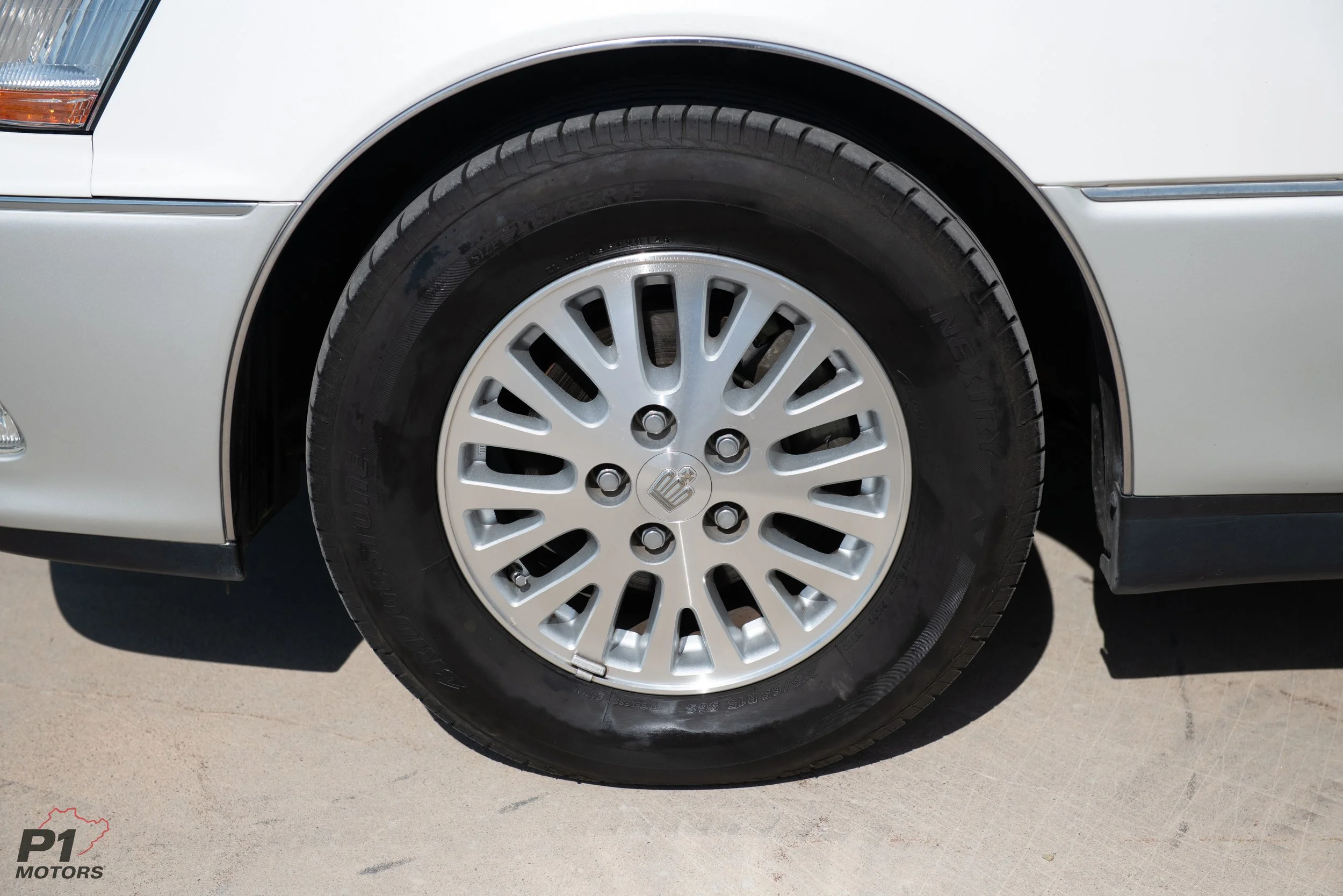 2000 Toyota Crown Majesta JZS177 JDM luxury sedan | Imported Japanese classic by P1 Motors