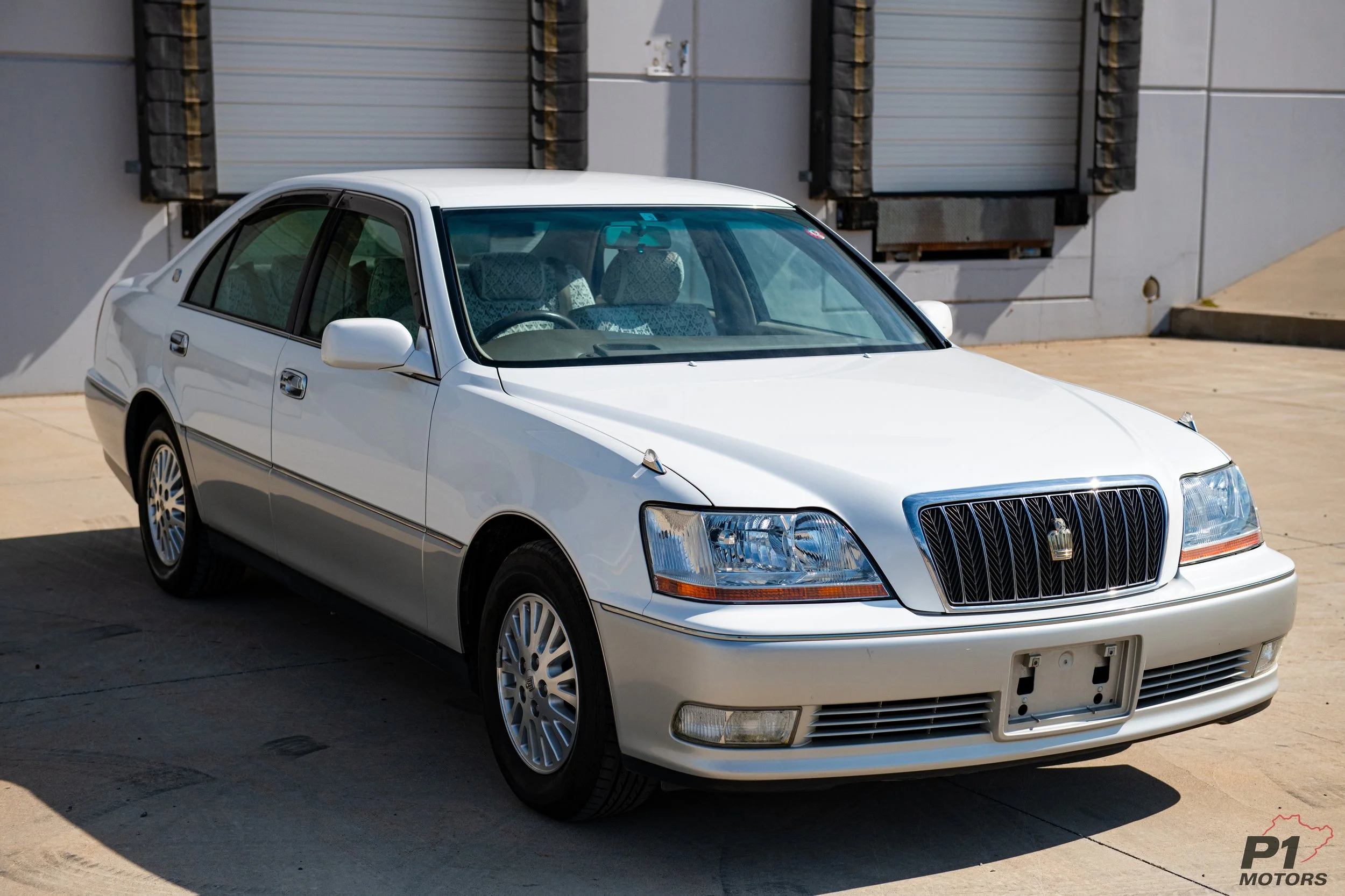 2000 Toyota Crown Majesta JZS177 JDM luxury sedan | Imported Japanese classic by P1 Motors