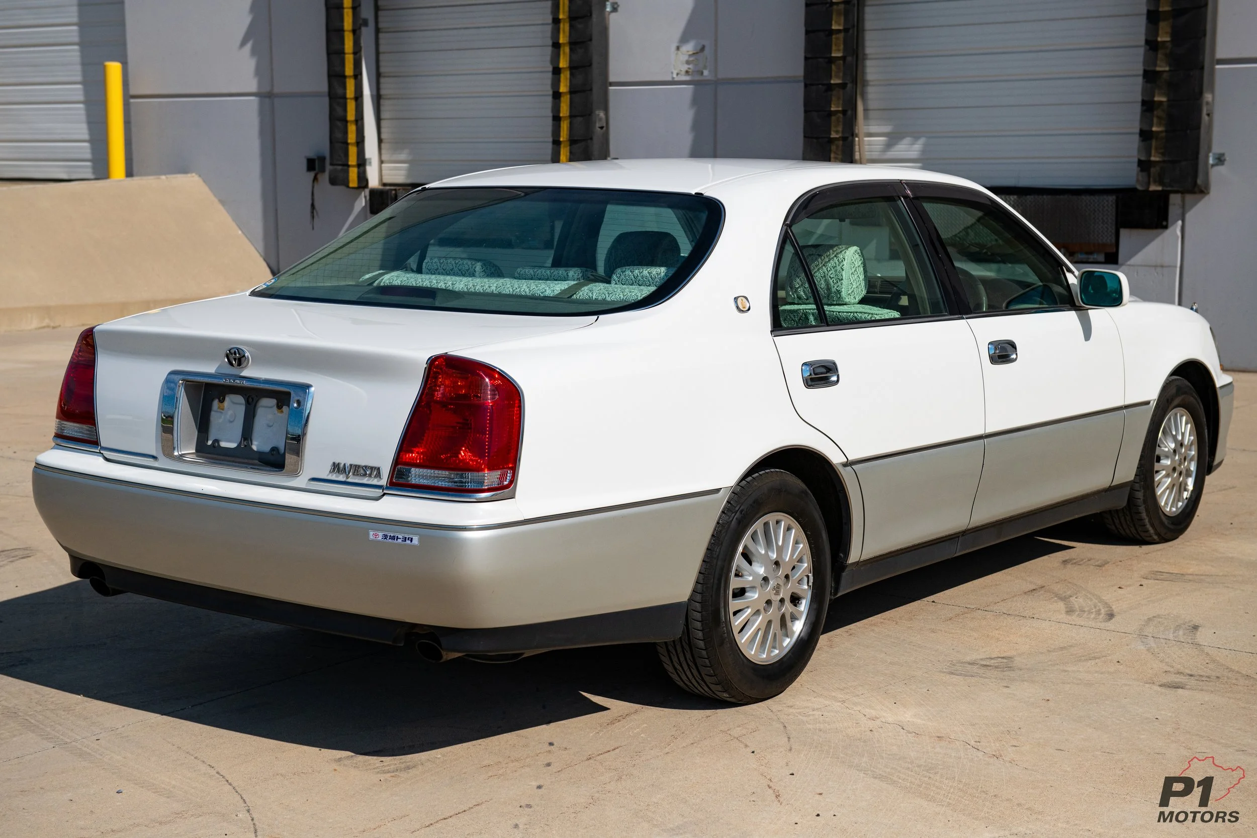 2000 Toyota Crown Majesta JZS177 JDM luxury sedan | Imported Japanese classic by P1 Motors