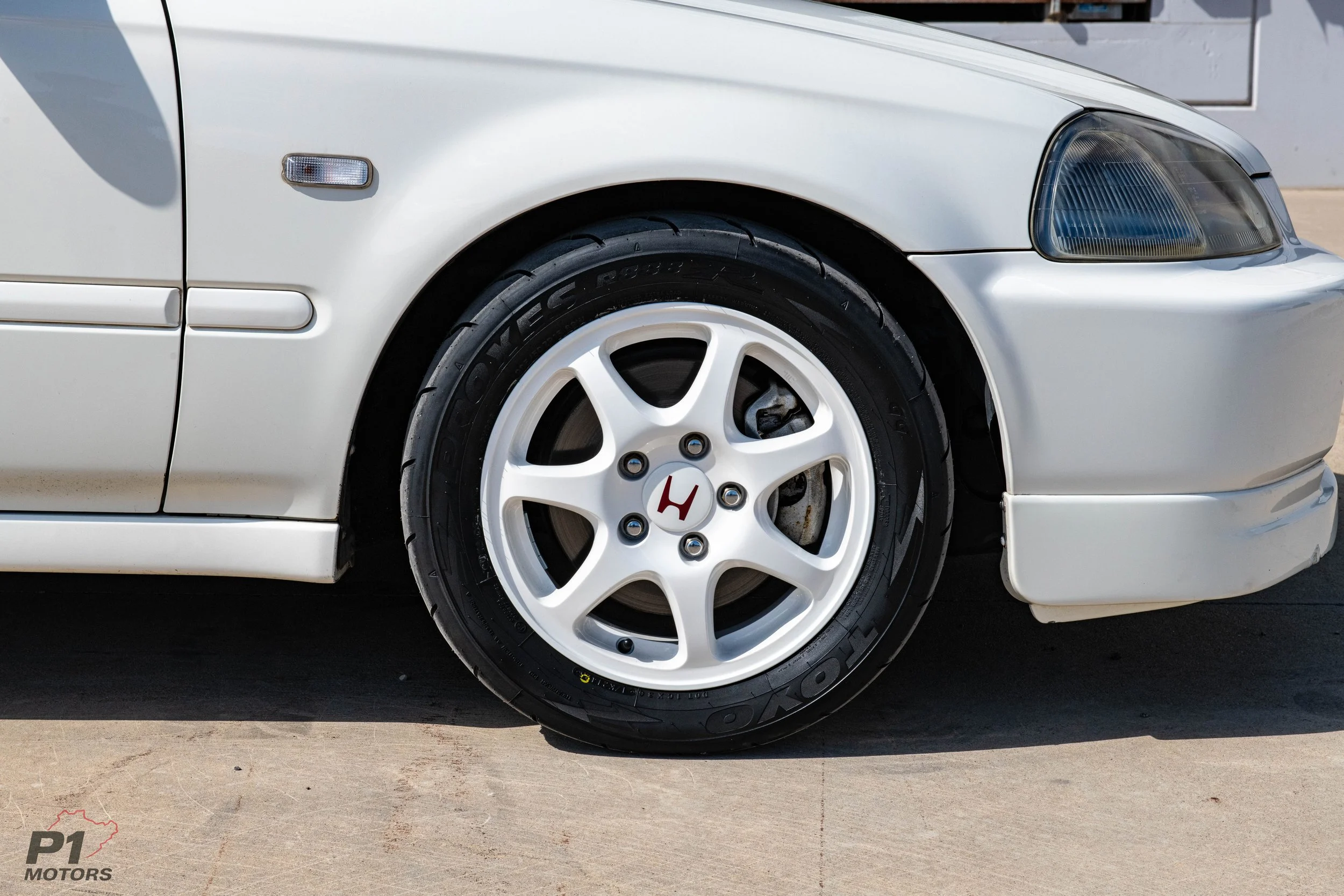 1998 Honda Civic Type R EK9 JDM hot hatch | Imported Japanese classic by P1 Motors