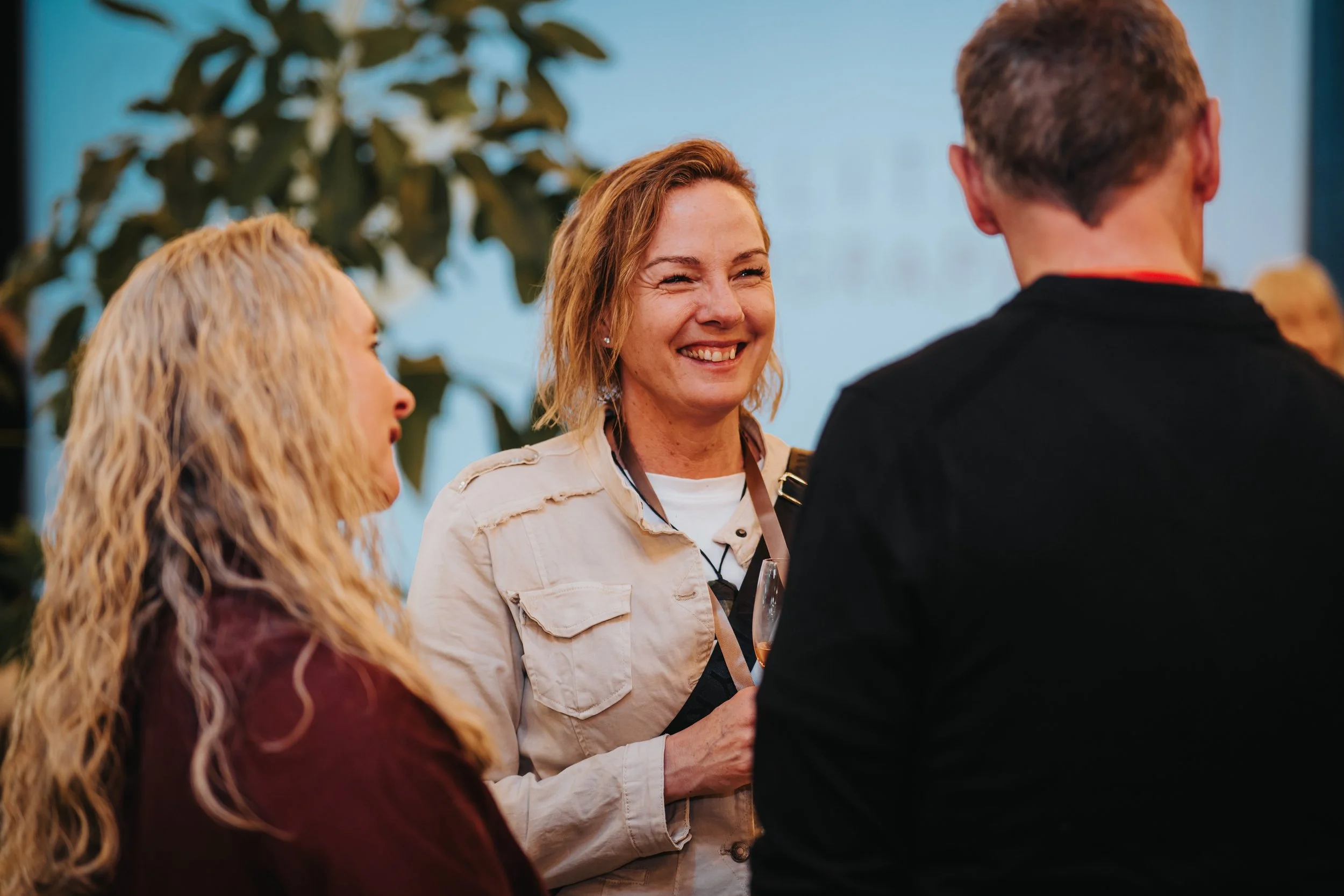 LLA NOV 25_LR-147.jpg