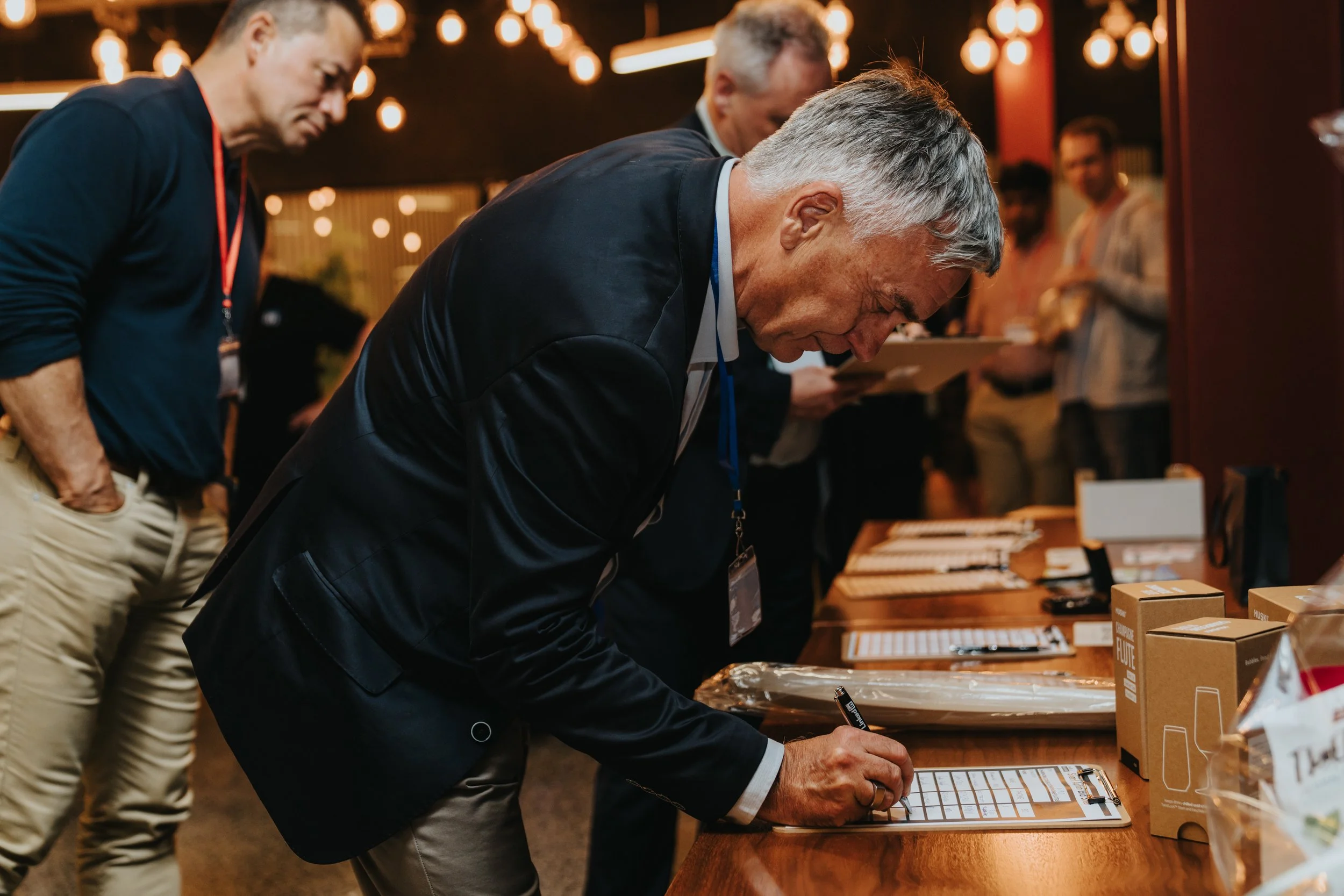 LLA NOV 25_LR-120.jpg