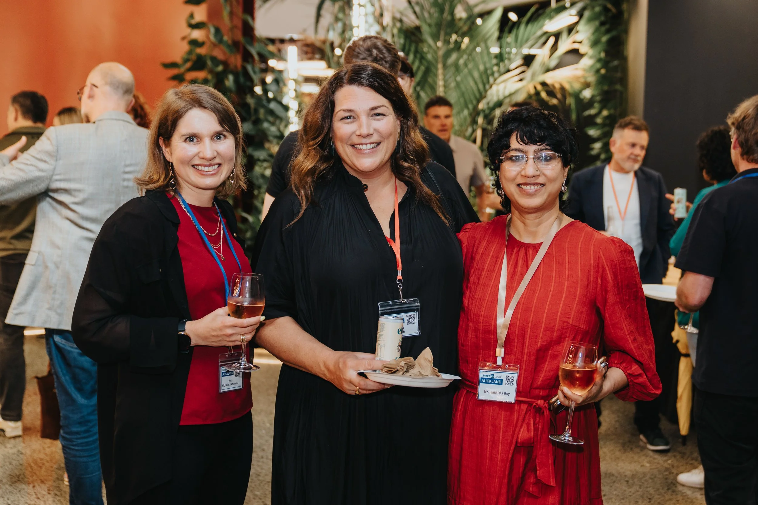 LLA NOV 25_LR-190.jpg