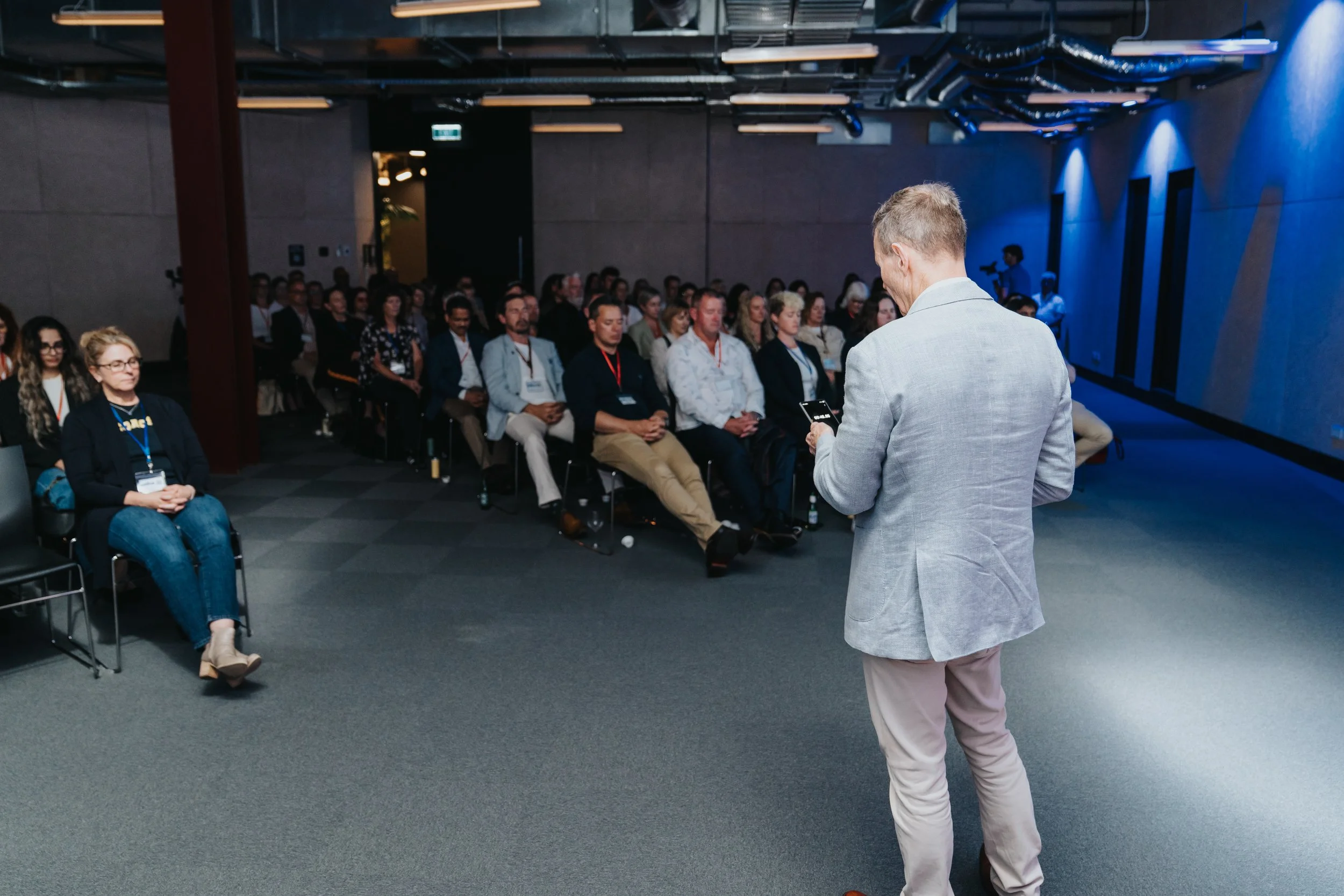 LLA NOV 25_LR-70.jpg