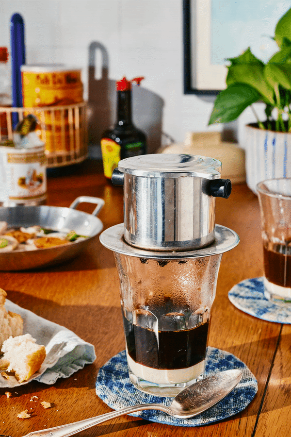 Cac phe sua da (Vietnamese coffee). Image and gif created by Austin-based food and drink photographer, Mackenzie Smith. Styled by Austin-based prop stylist, Candice Putter.
