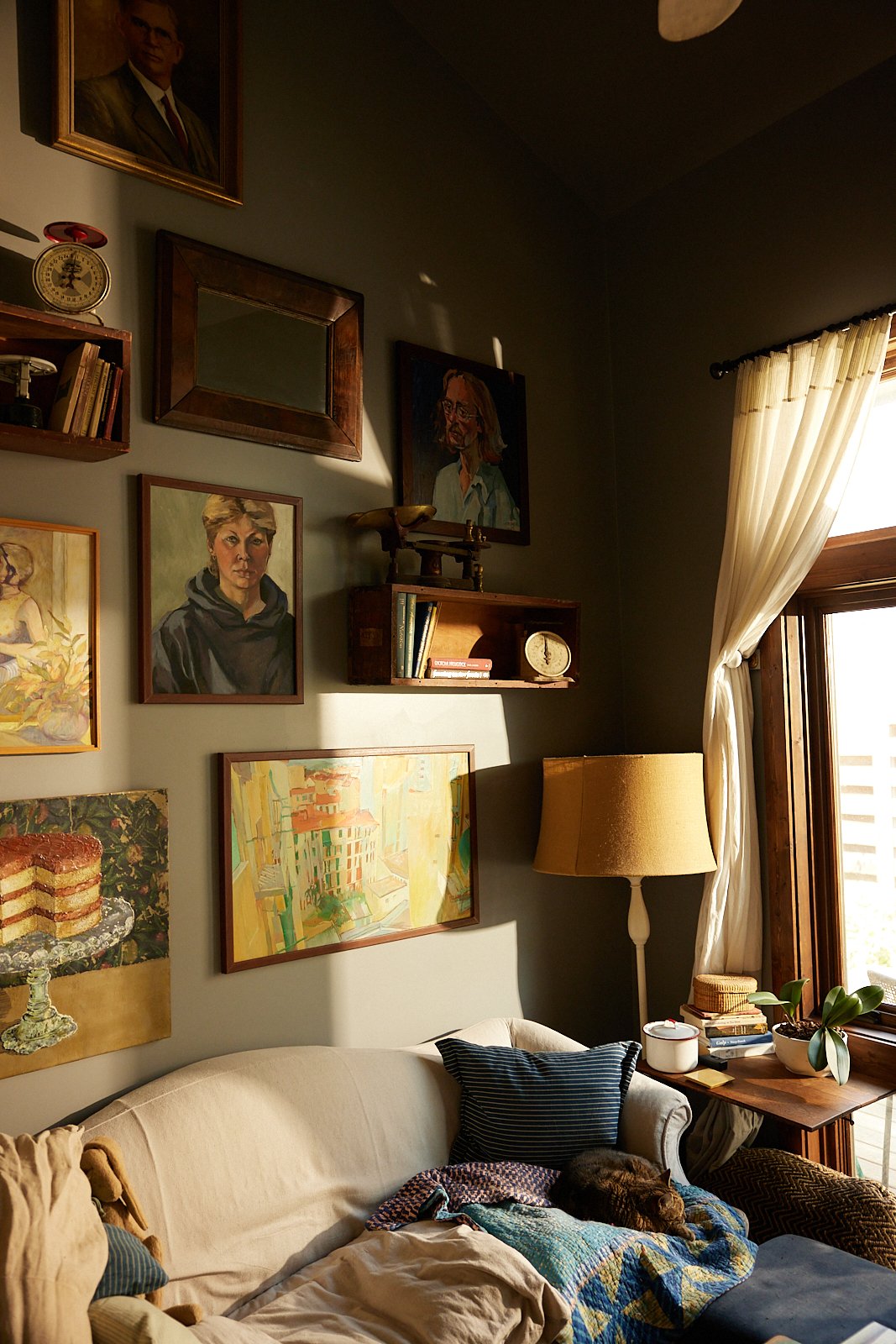 Hannah.Casparian 3.jpg