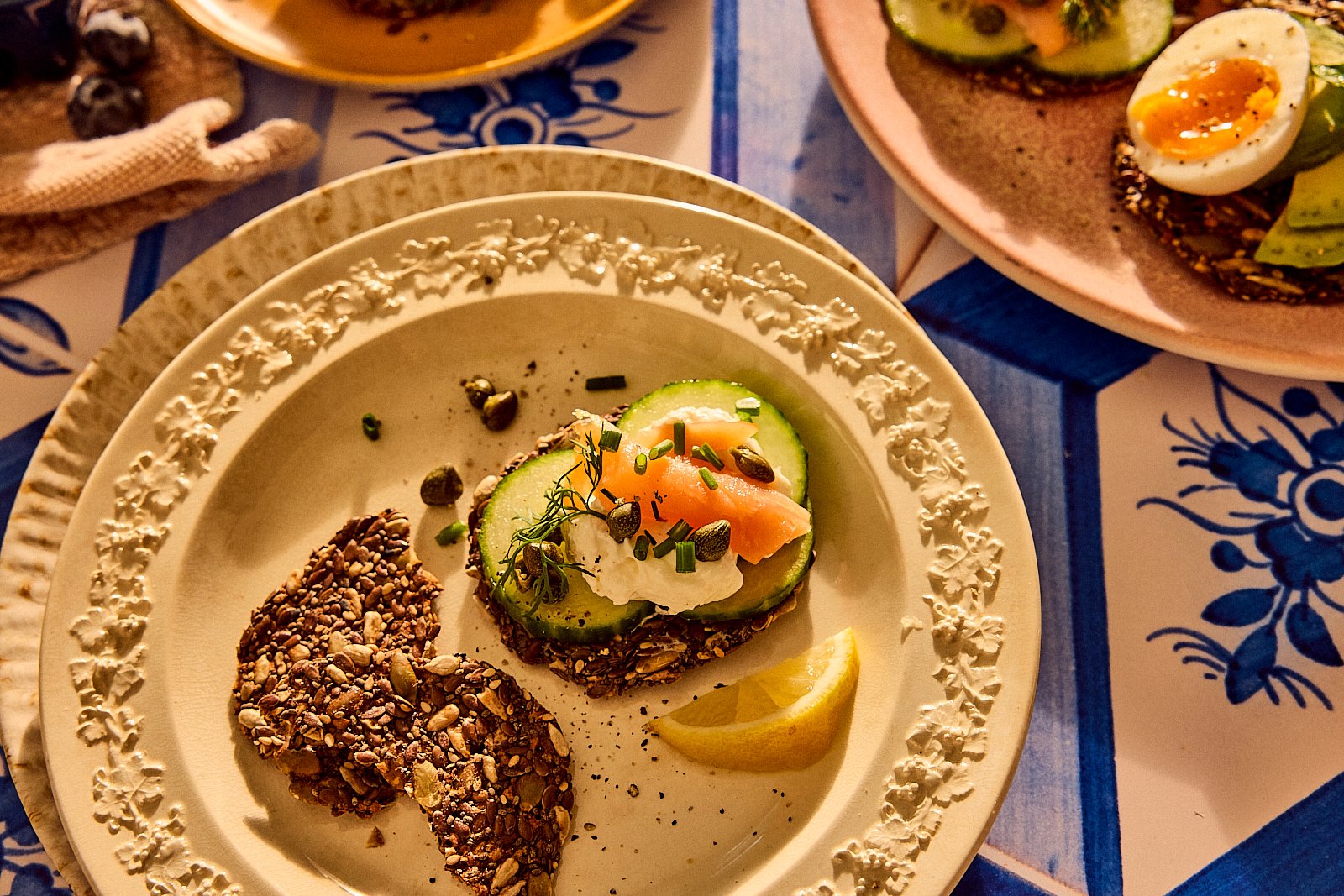 Ella's Flats, Spring 2024. Prop styling by Candice Putter. Food Styling by Ali Mendez. Image by Austin-based food and product photographer, Mackenzie Smith.