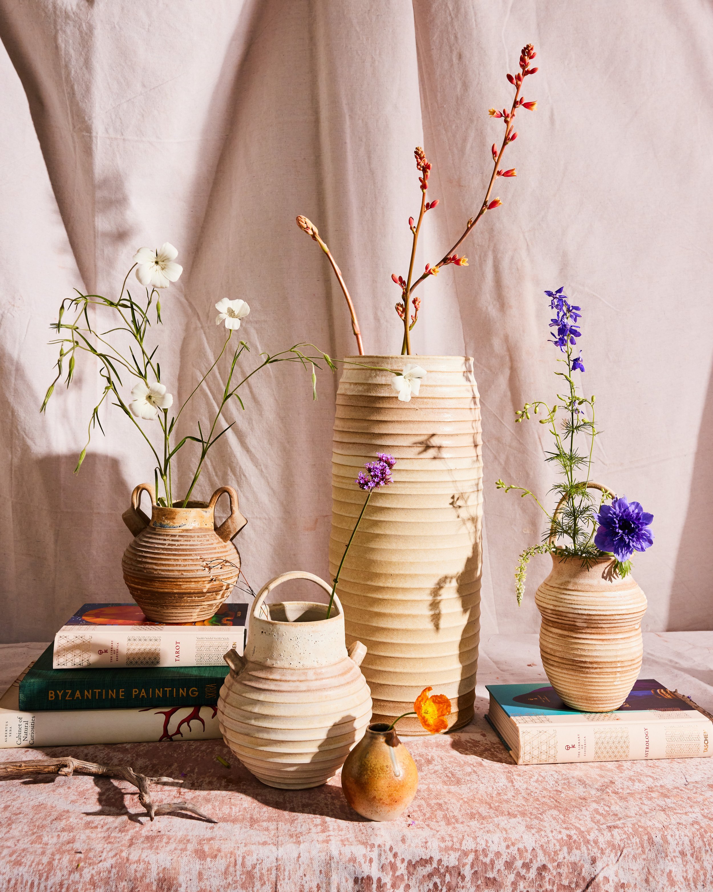 Settle Ceramics, handmade ceramics in Austin, TX. Image and styling by Austin-based product and food photographer, Mackenzie Smith.
