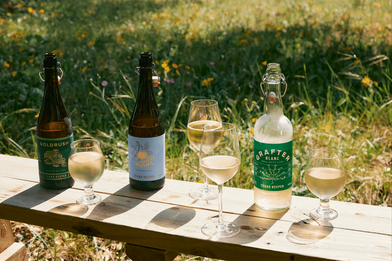 Texas Keeper's Cider. Image and gif by Austin-based product photographer, Mackenzie Smith.