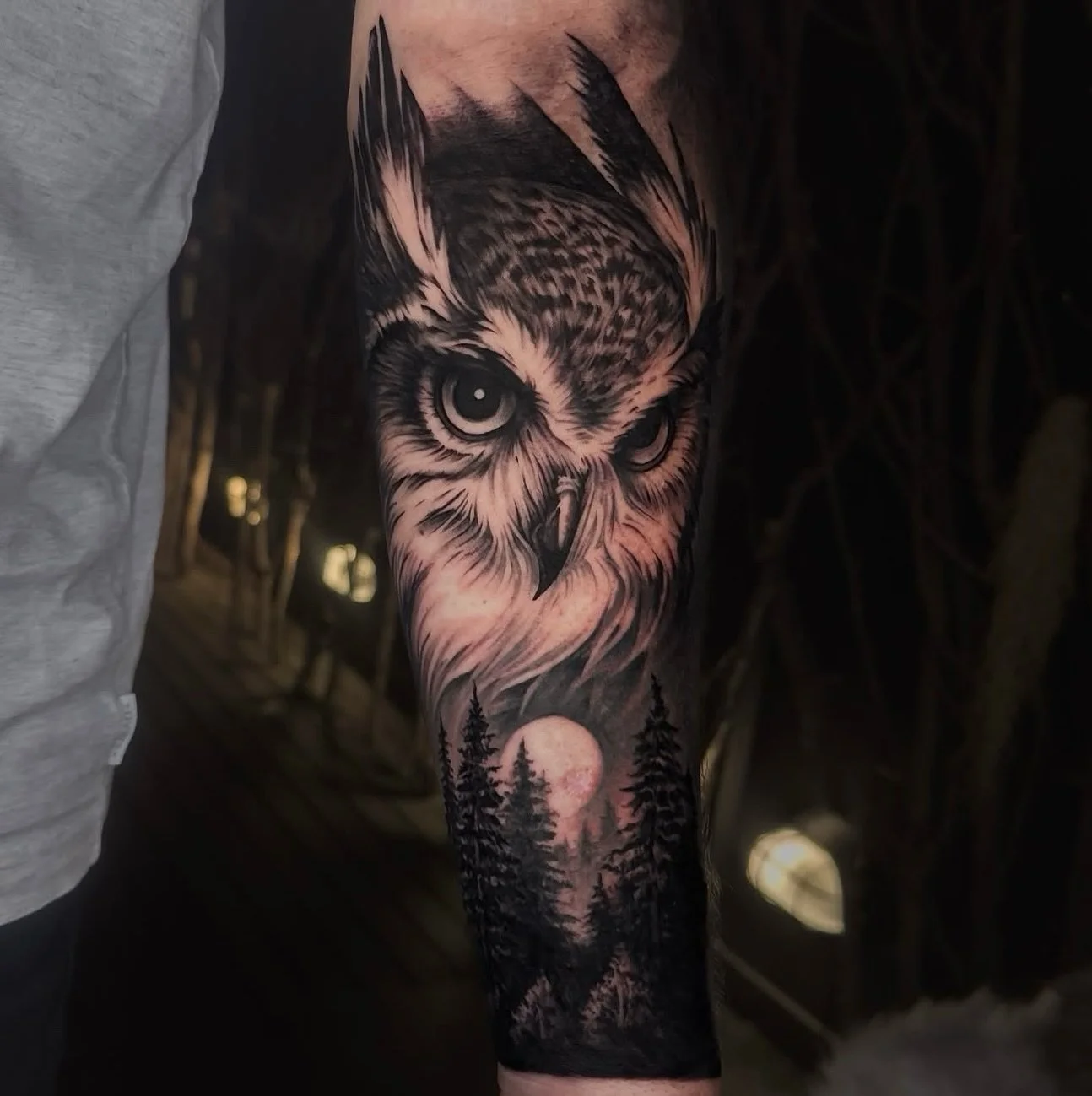 Made by @alexnigliotattoos 🦉 
For all bookings/enquiries please contact @alexnigliotattoos directly. 

📍Ravens Hollow Tattoo - Hawthorn, Melbourne 

#owltattoo #realisticowltattoo #blackandgreytattoo 
#melbourne #hawthornmelbourne #melbournetattoo 