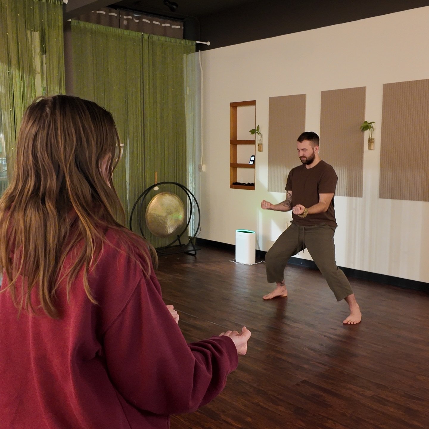 There is strength in challenging yourself to do hard things. Whether that be with your body (movement / exercise) or with your mind (trying something new), you get stronger every time you take on a challenge 💪