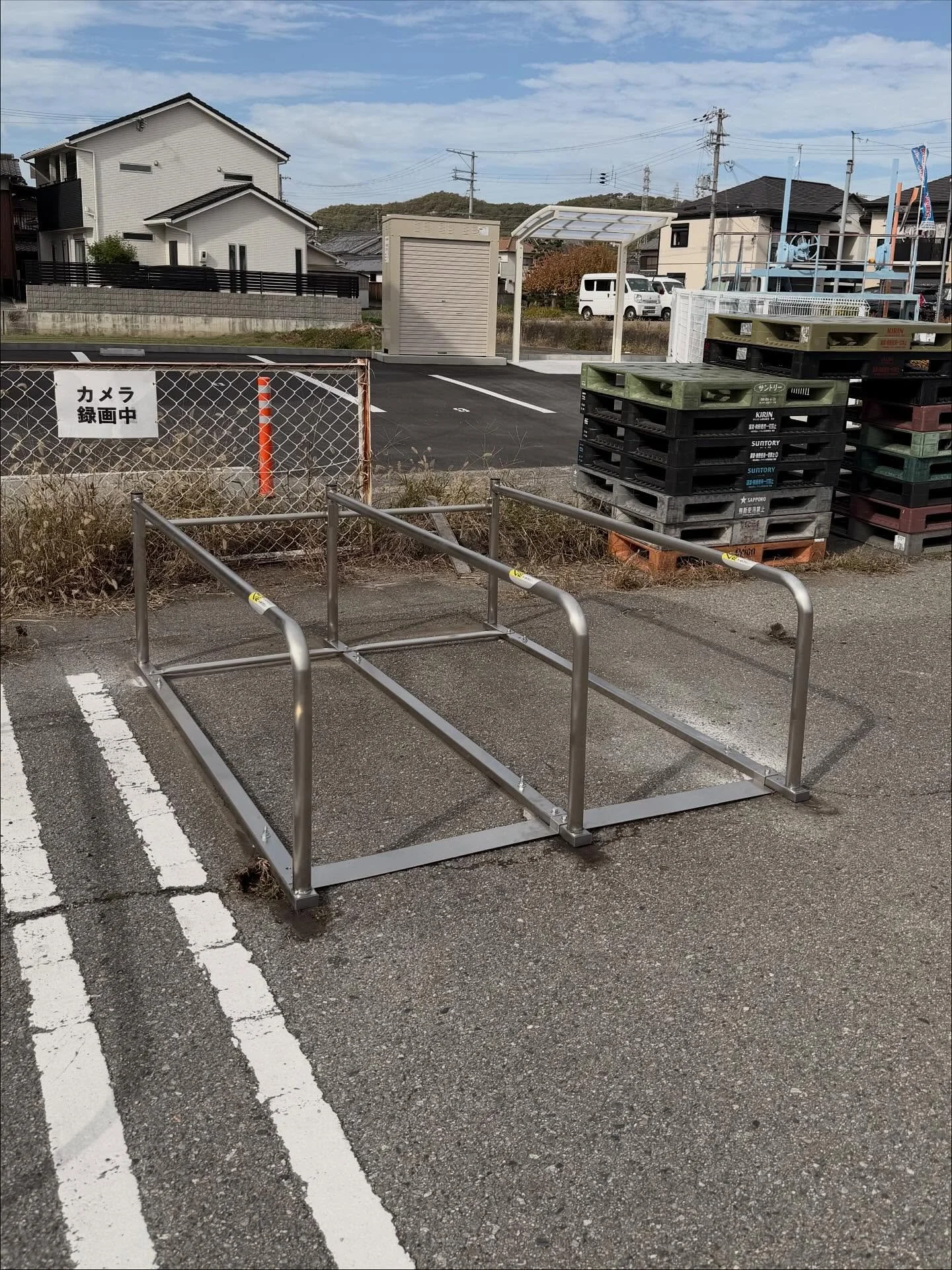 カーゲート交換工事💯
#建築板金#屋根#外壁#雨漏り#ガルバリウム鋼板#立平葺き#カバー工法#サイディング#波板#雨樋#加古川#高砂#明石#姫路#兵庫#職人#スタッフ#募集中