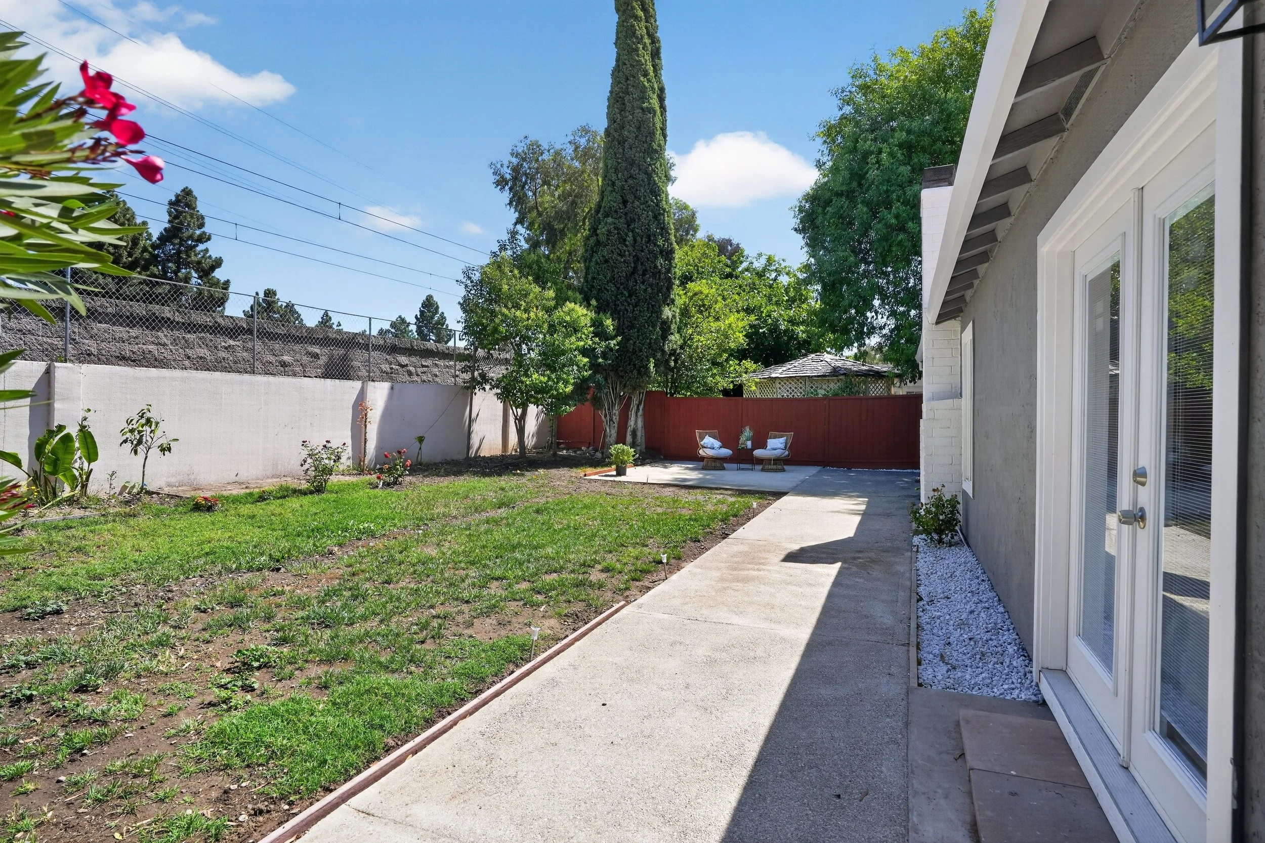 07_1718_Cheney_Dr-Exterior-3852.jpg