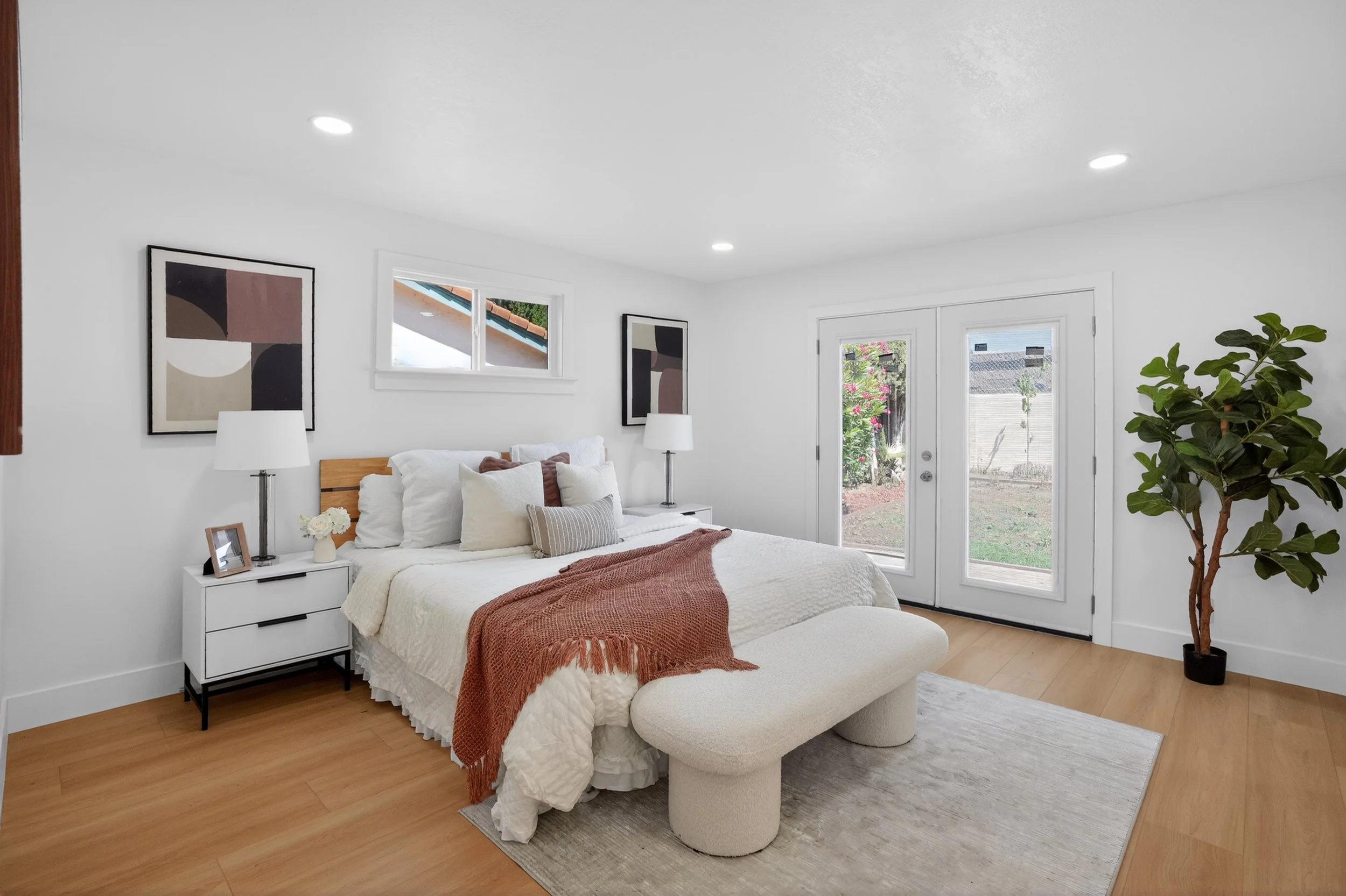 22_1718_Cheney_Dr-Bedroom-3842.jpg