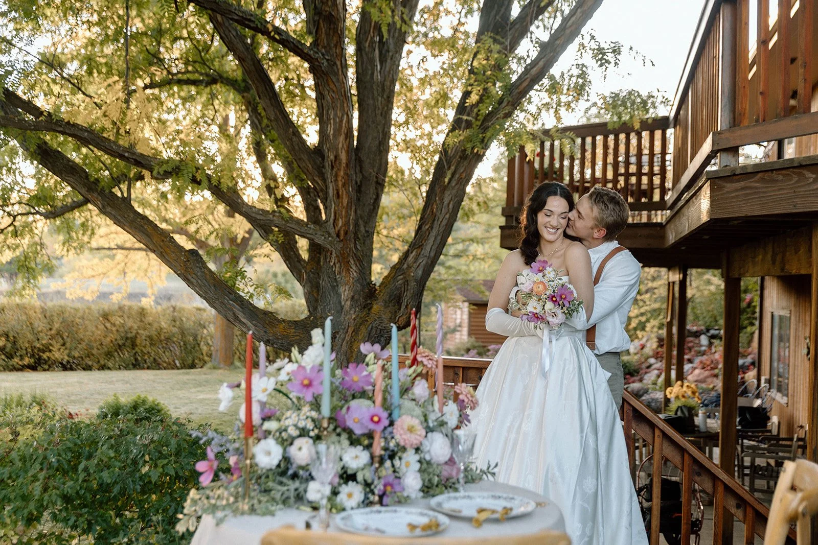 Photography: @braidynlooperphoto
Retreat Host/Content Creation: @wyoweddingco