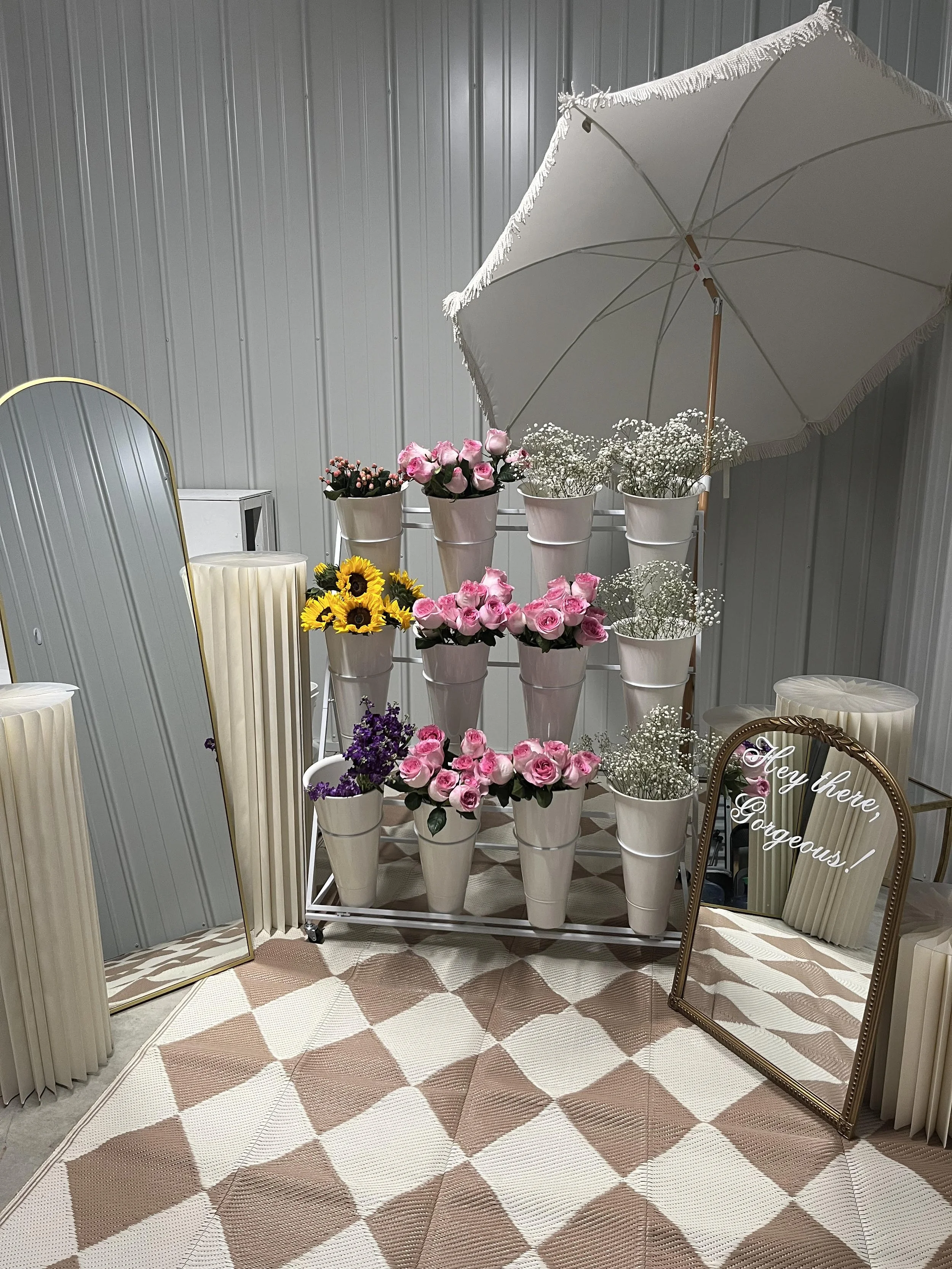 Large Bloom Bar
