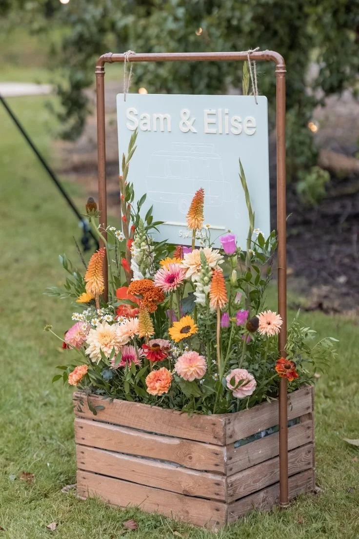 welkomstbord met krat.jpeg