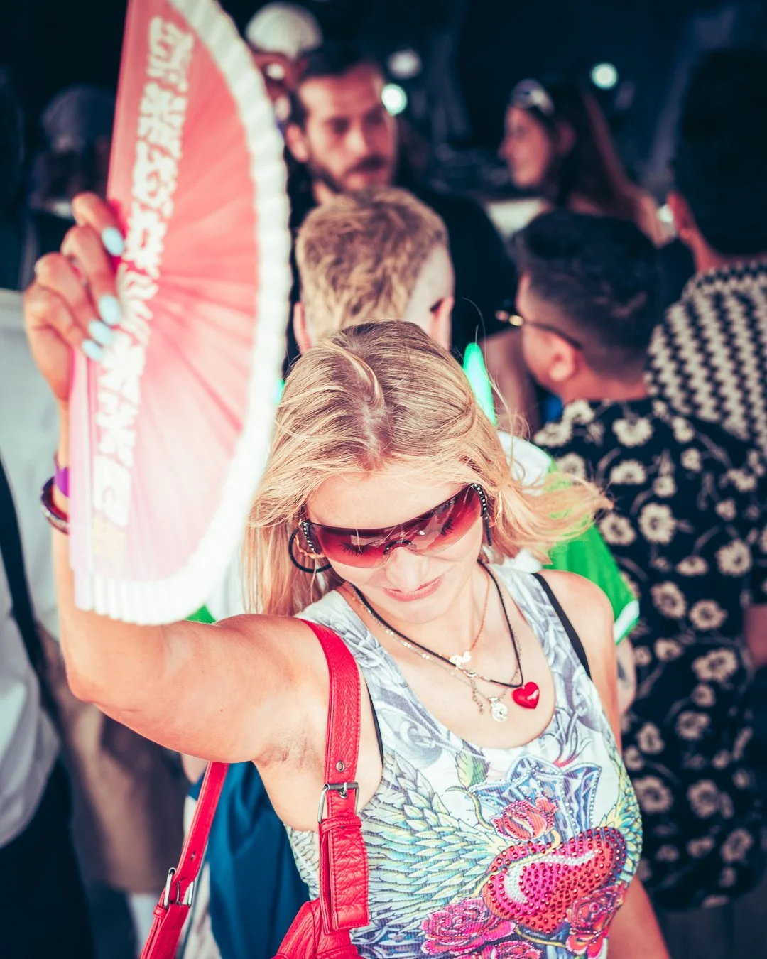 circuit_dave_crowd_4x5_insta-30.jpg