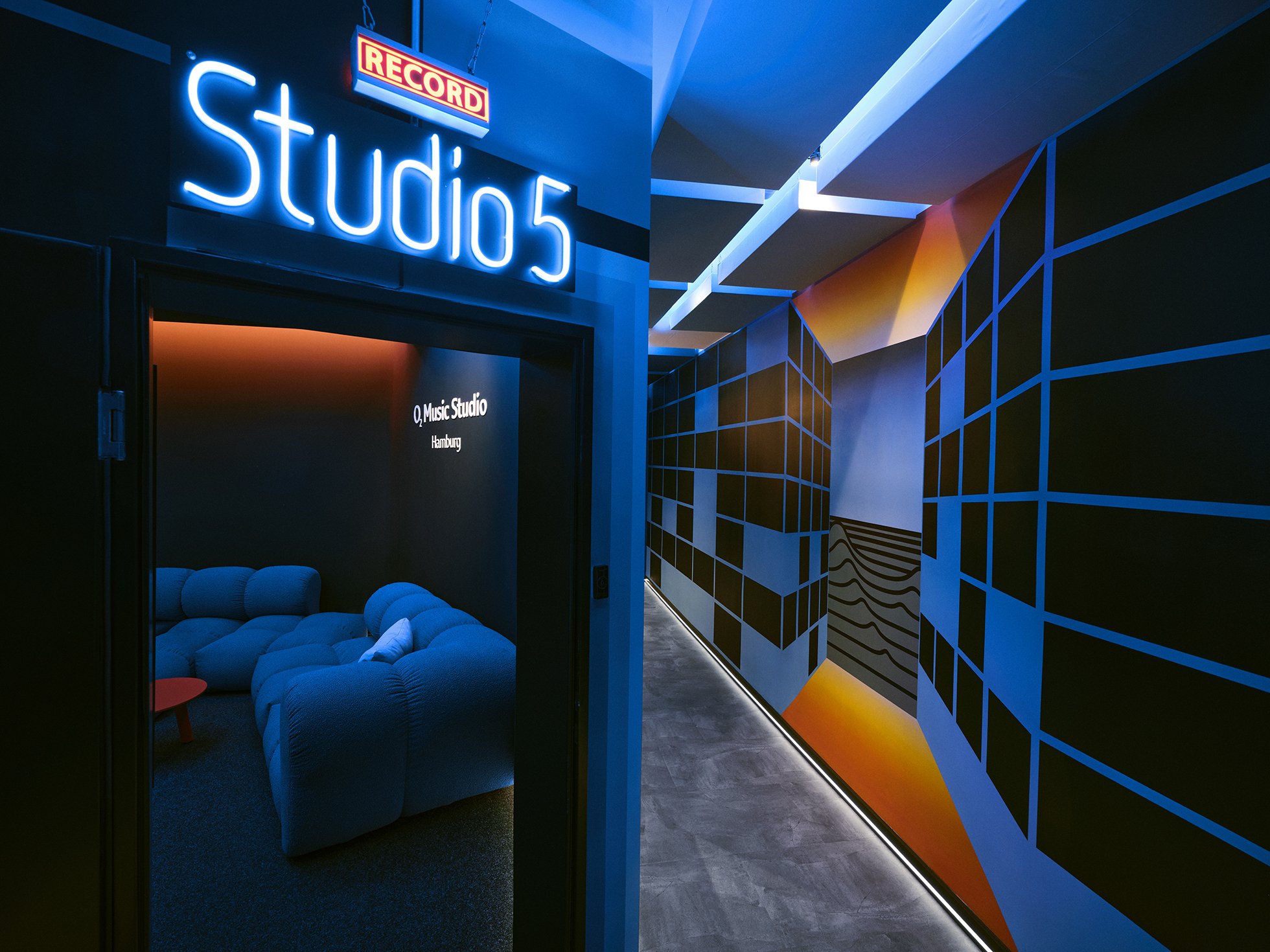 o2_Music_Studios_Hamburg_240426_Studio_beauty_HH__VA00203_01_web.jpg