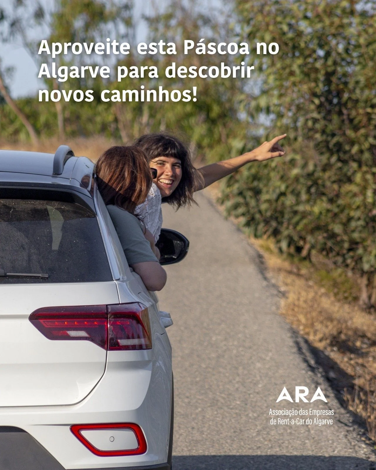 A melhor forma de sentir o Algarve &eacute;, sem d&uacute;vida, ao volante e na companhia de amigos ou familiares. Aproveite o bom tempo dos pr&oacute;ximos dias para fazer exatamente isso. Feliz P&aacute;scoa! 🙂