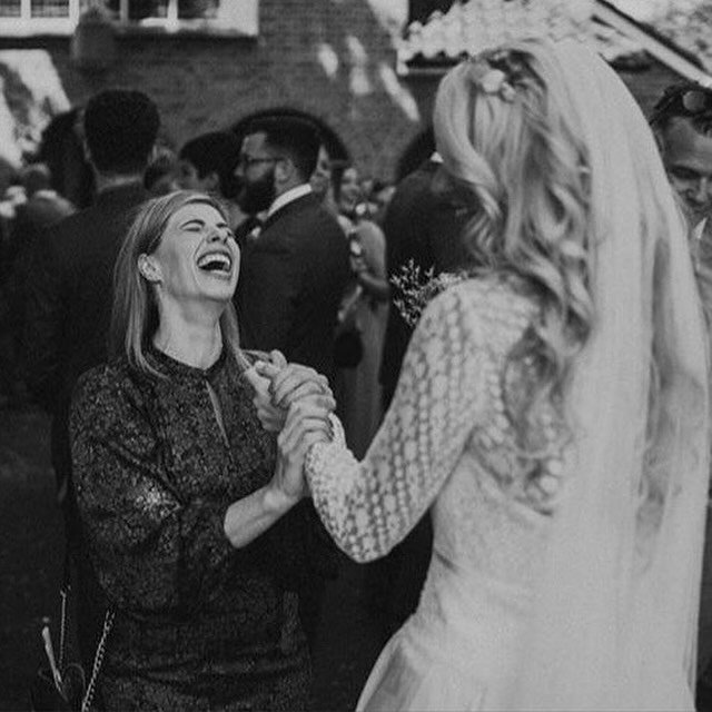 Pure Joy 🤗 

Make sure your photographer allows for 10-15 mins post ceremony to cuddle and giggle with your peeps 🫶🏼 

Pretty sure this bride was telling me she forgot to order pins for the boutonni&egrave;res! In the end the most important part o