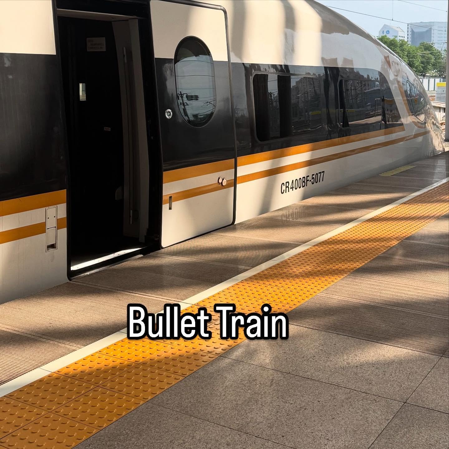 Day 7 | 🚄✨ Bullet Train Adventure: Beijing &rarr; Tianjin in Style!
🇨🇳 FUTURE TRAVEL IS HERE: &bull; 307km/h ⚡ (Kids&rsquo; verdict: &ldquo;Too fast&mdash;we wanted more ride time!&rdquo;) &bull; Business Class = Private Jet Vibes ✨
	&bull;	Lie-fl