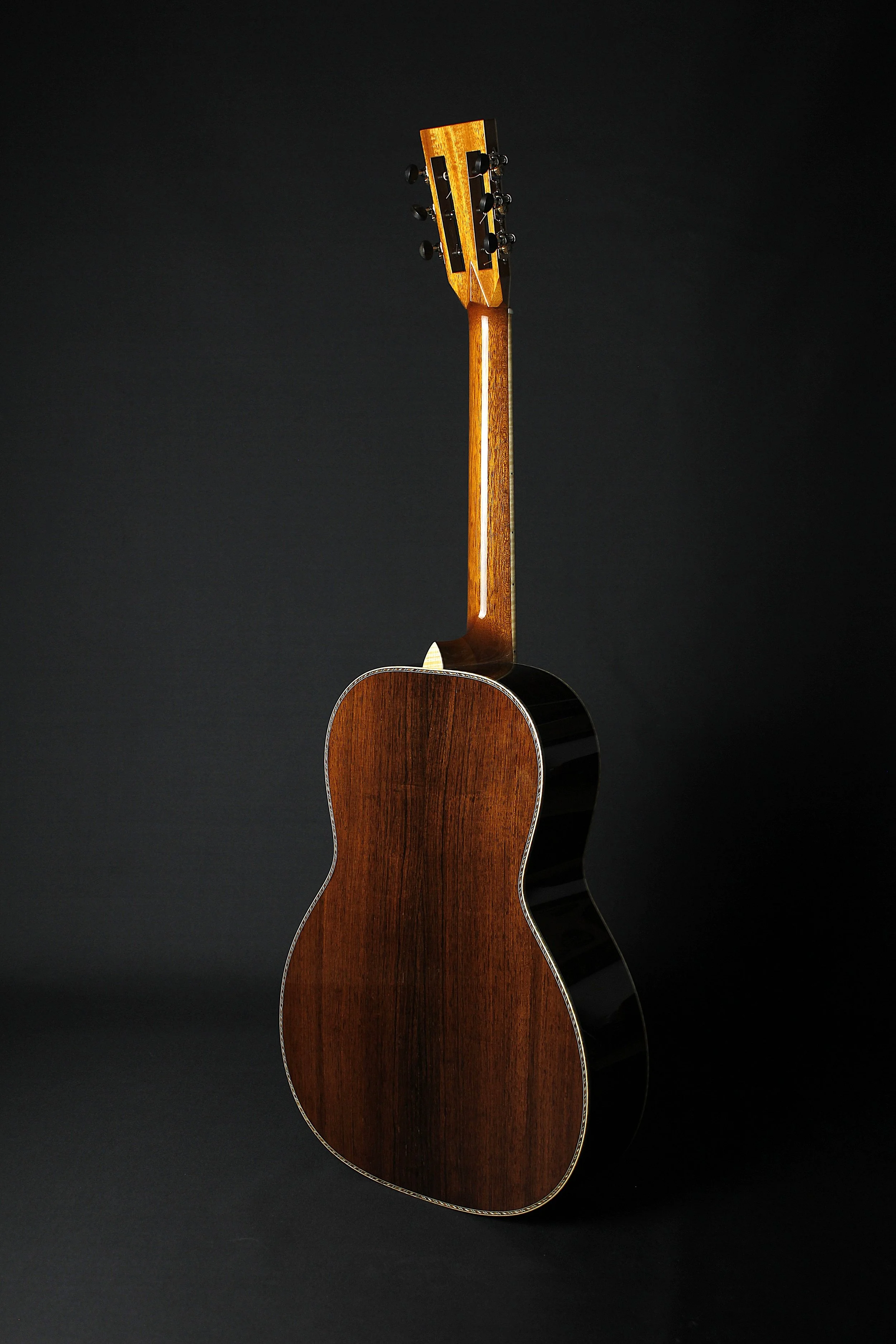 00 - Schweizer Mondfichte, Amazonas Palisander - Old Growth Guitars