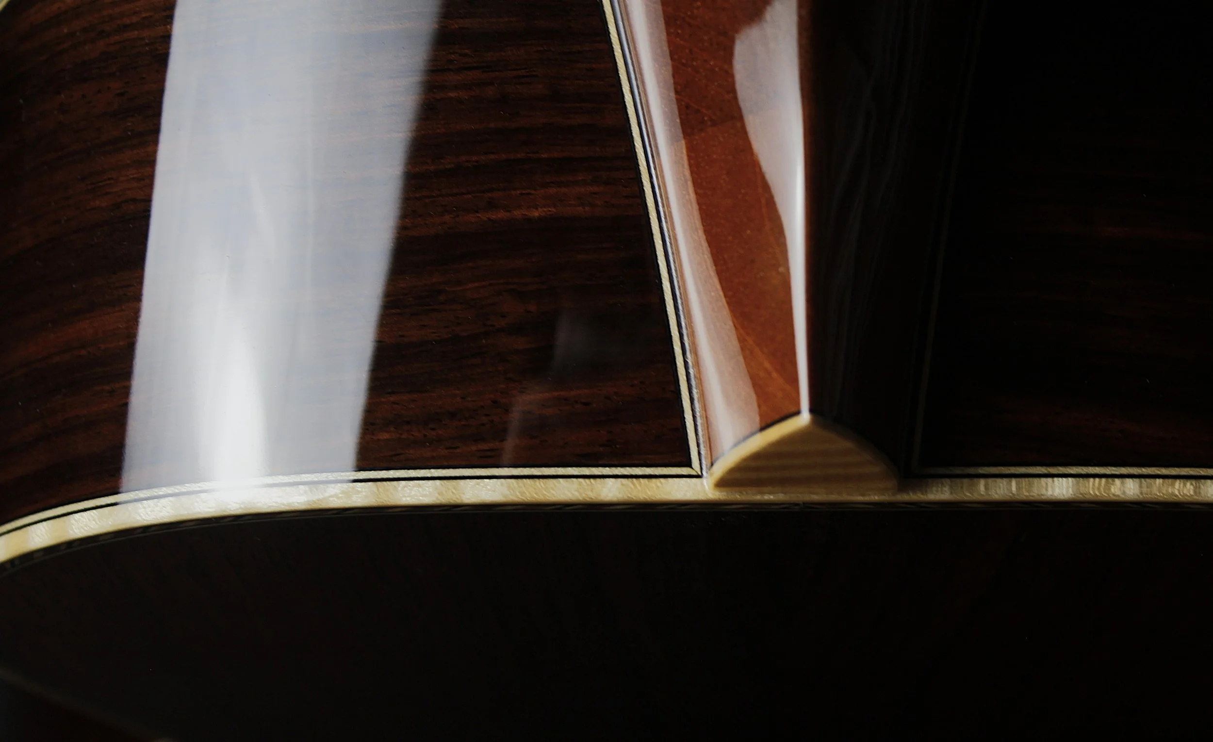 00 - Schweizer Mondfichte, Amazonas Palisander - Old Growth Guitars