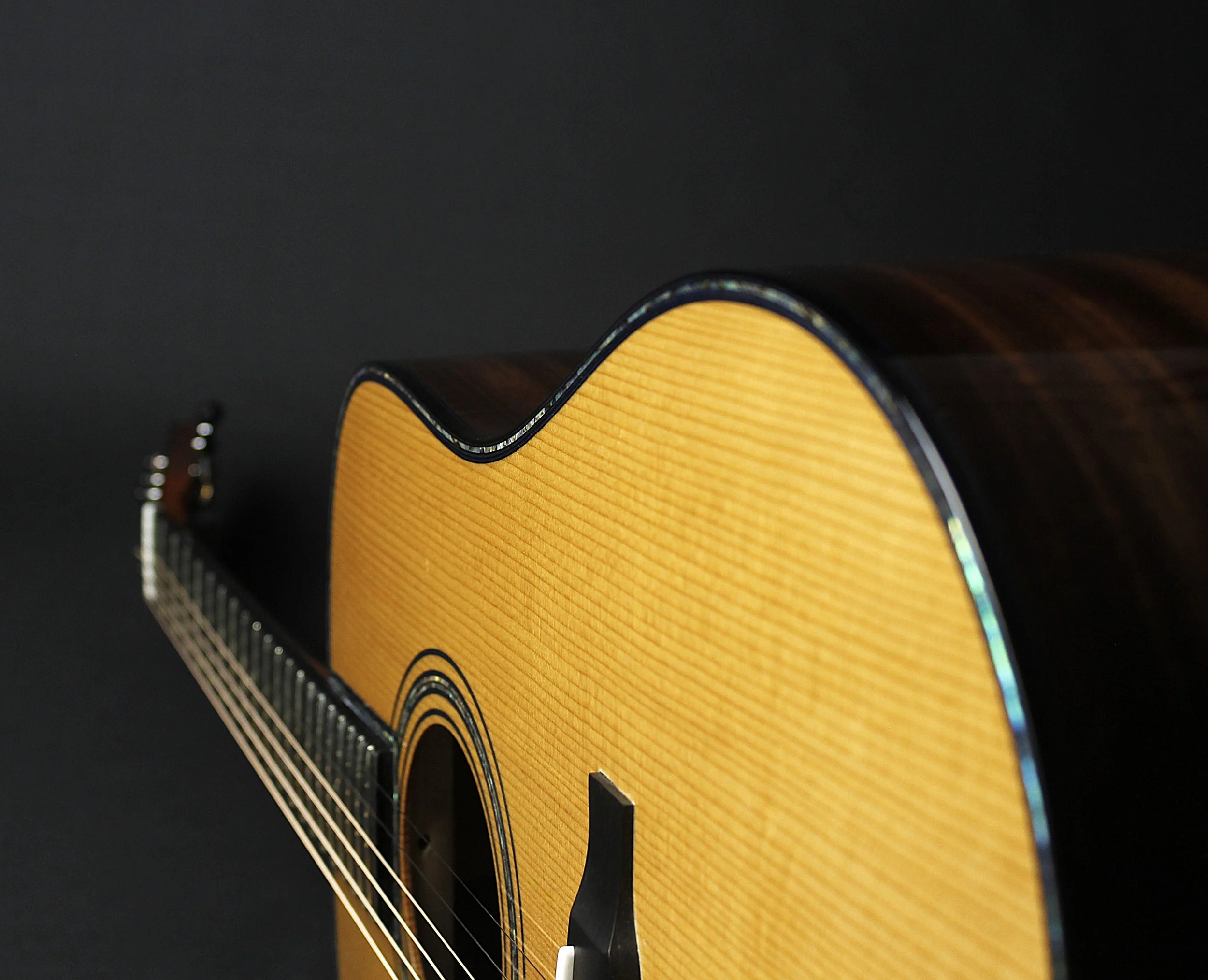 Dreadnought - thermo Adirondack, Katalox - Old Growth Guitars