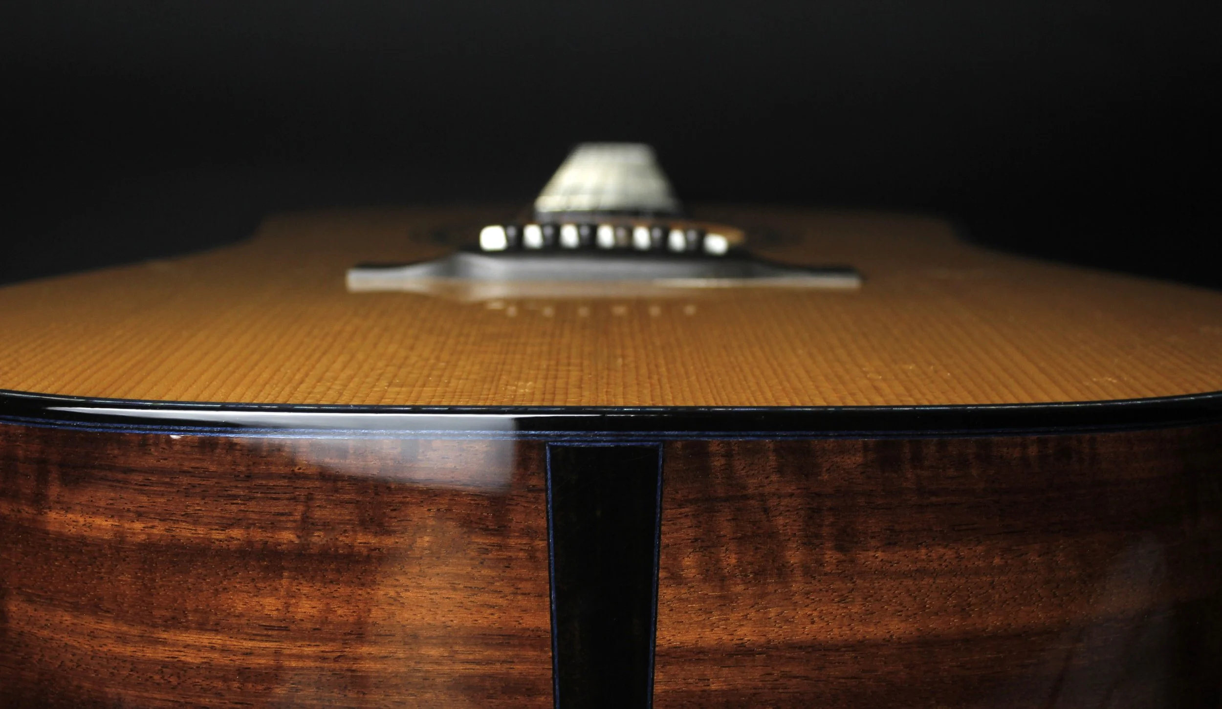 Dreadnought - thermo Adirondack, Katalox - Old Growth Guitars